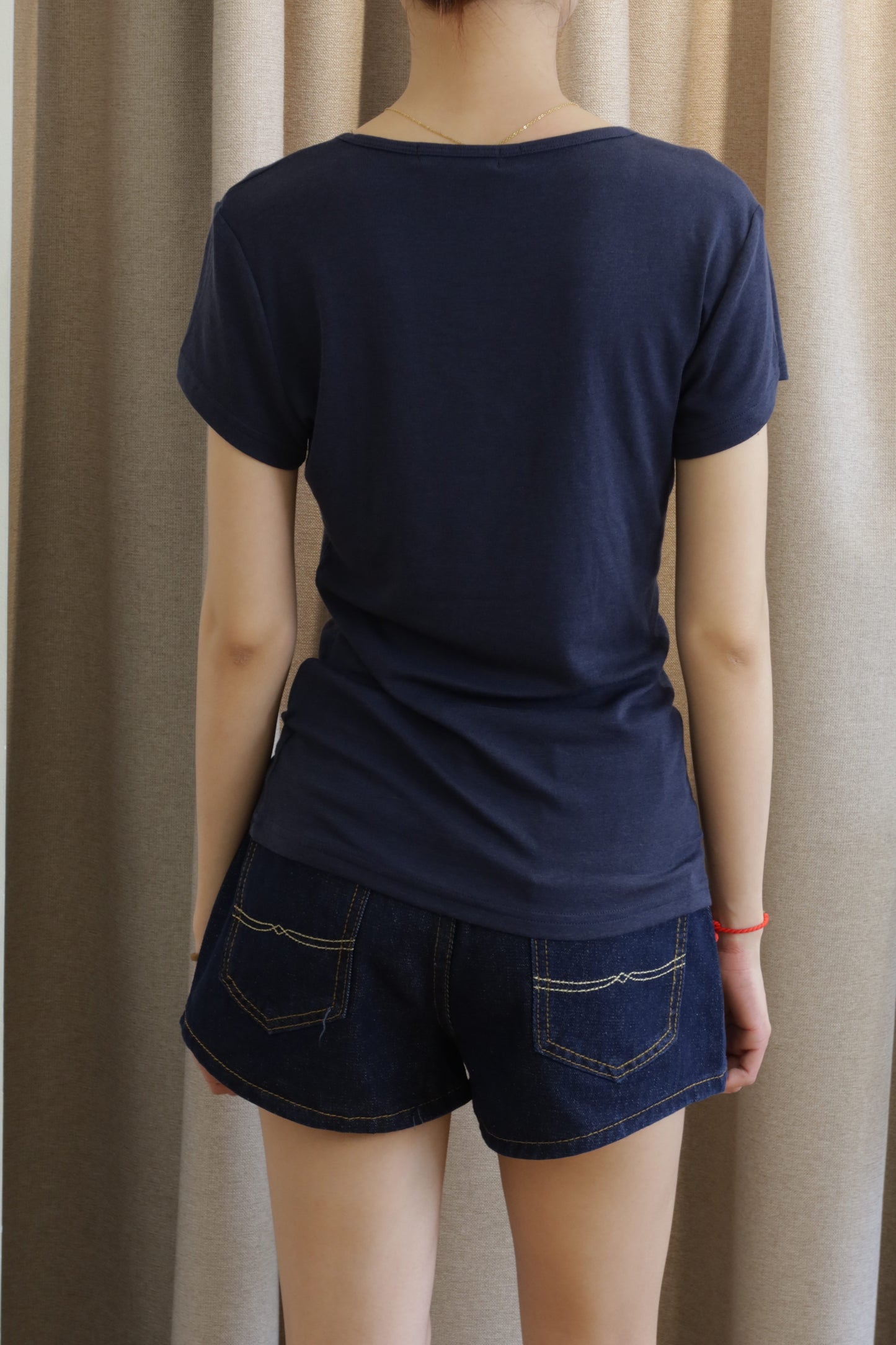 Navy basic v neck top