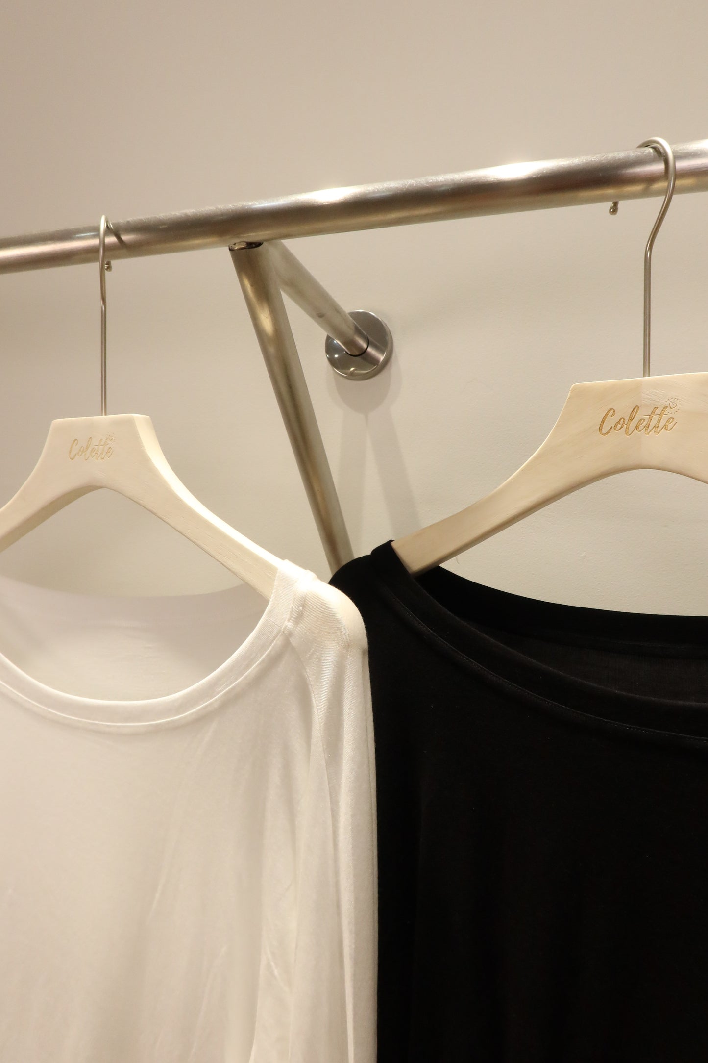 Half shoulder outerwear