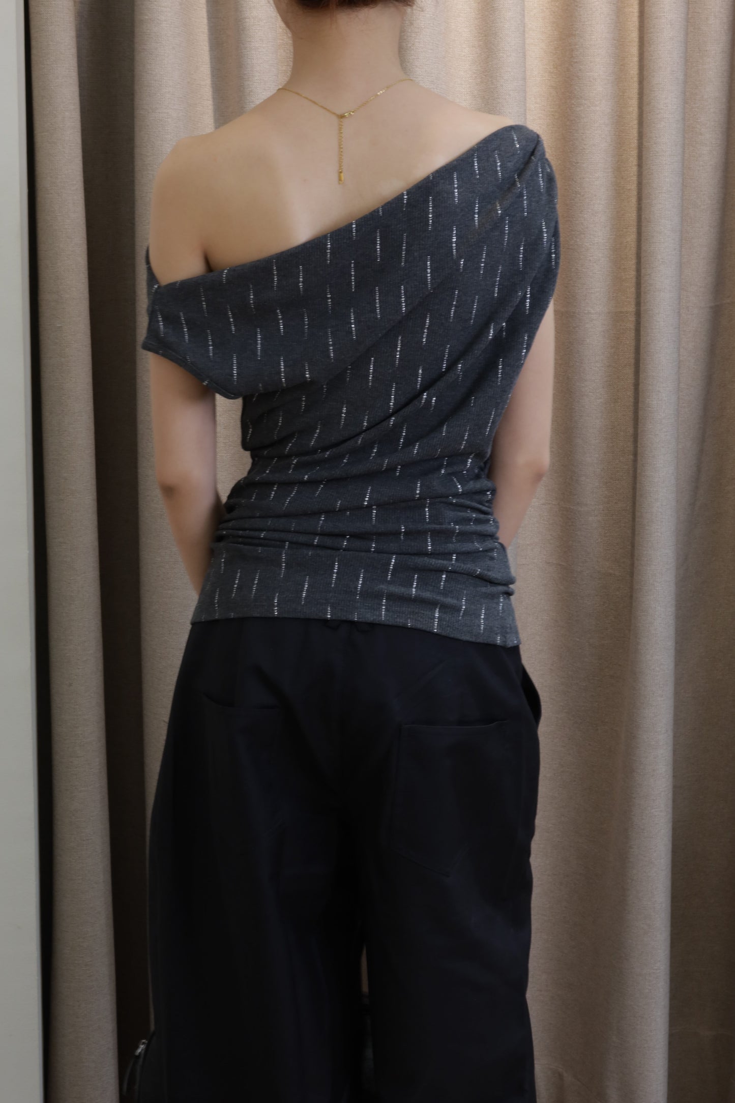 Gray sparks OS top