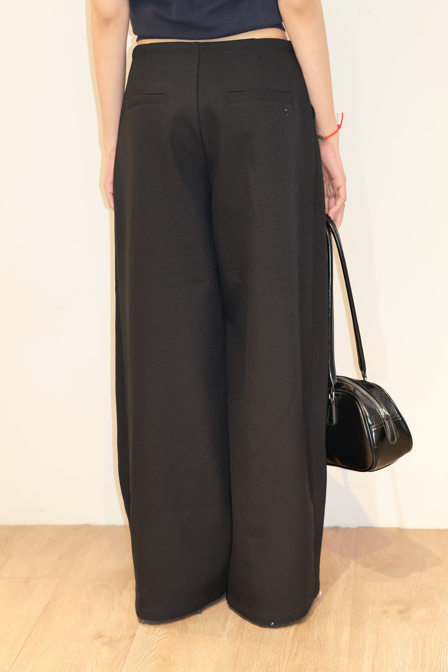 BUTTONEDLESS BALLOON SHAPED TROUSERS