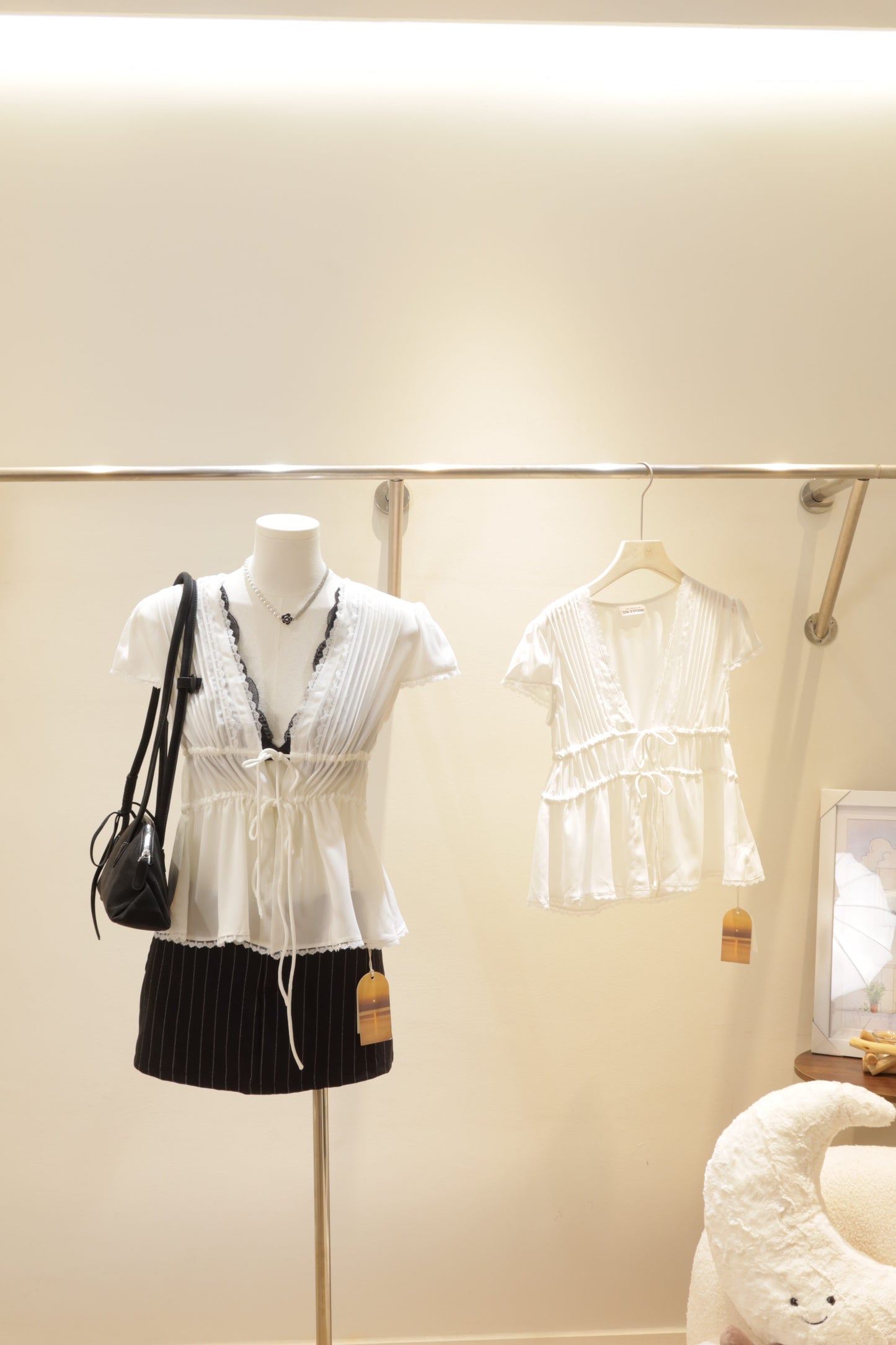 GARDENIA white top