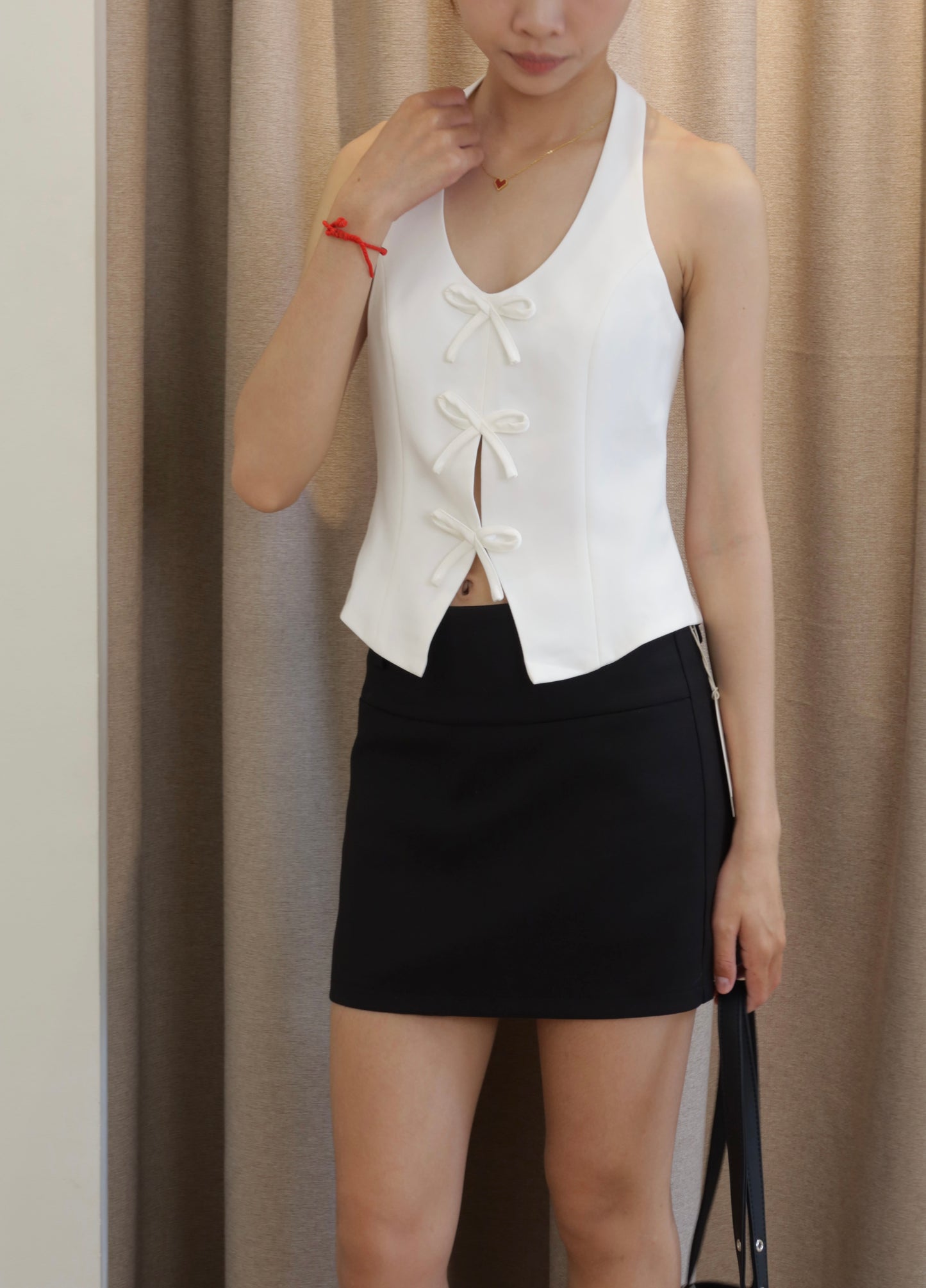 3 Ribbon halter top