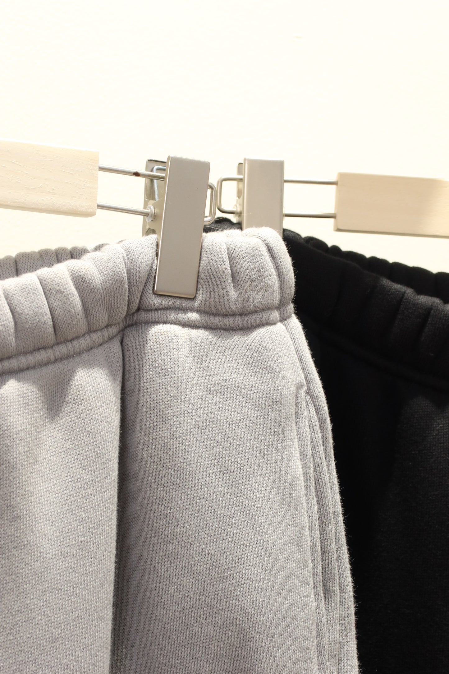 THICK SOFT sweatpants