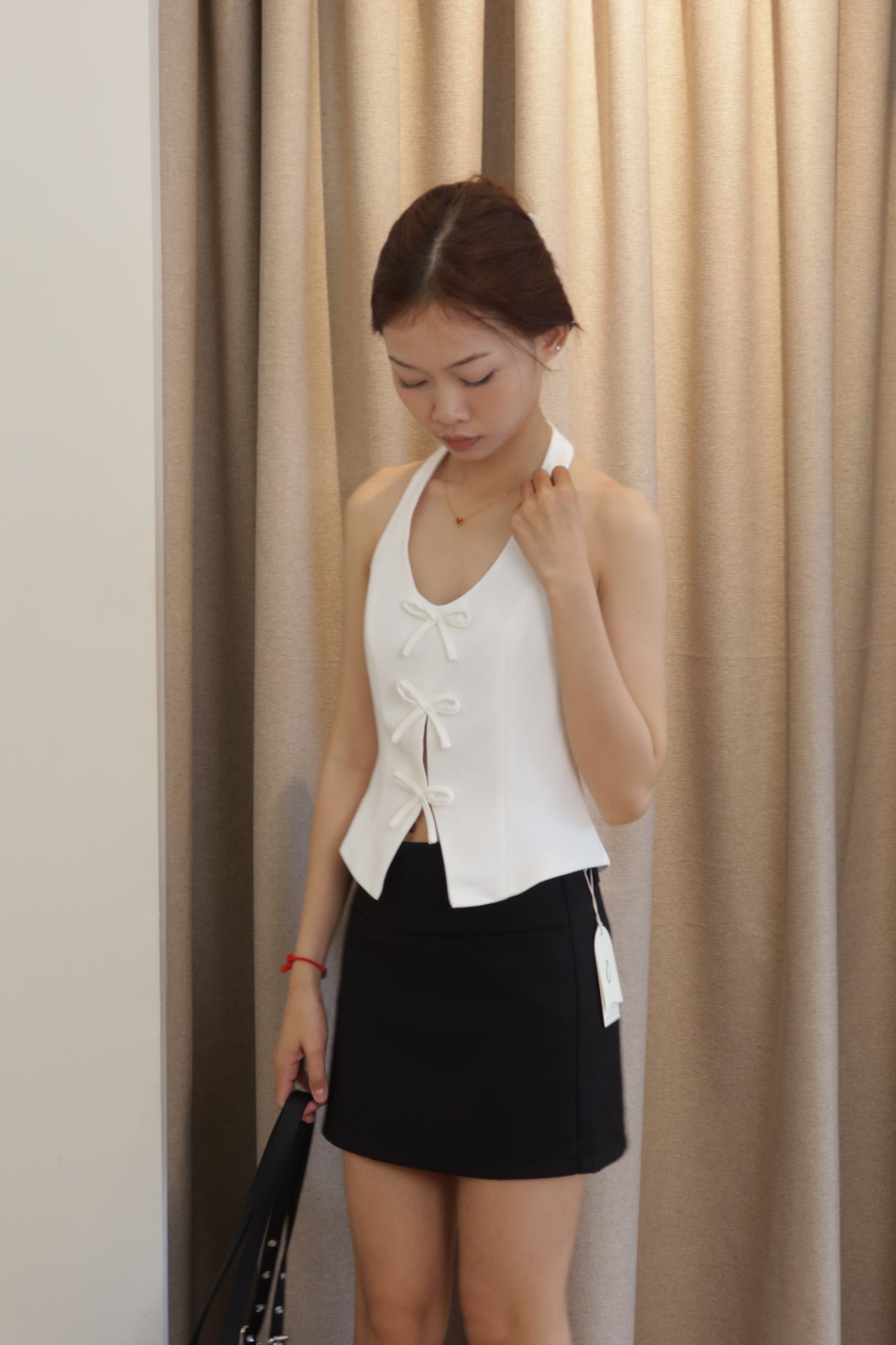 3 Ribbon halter top