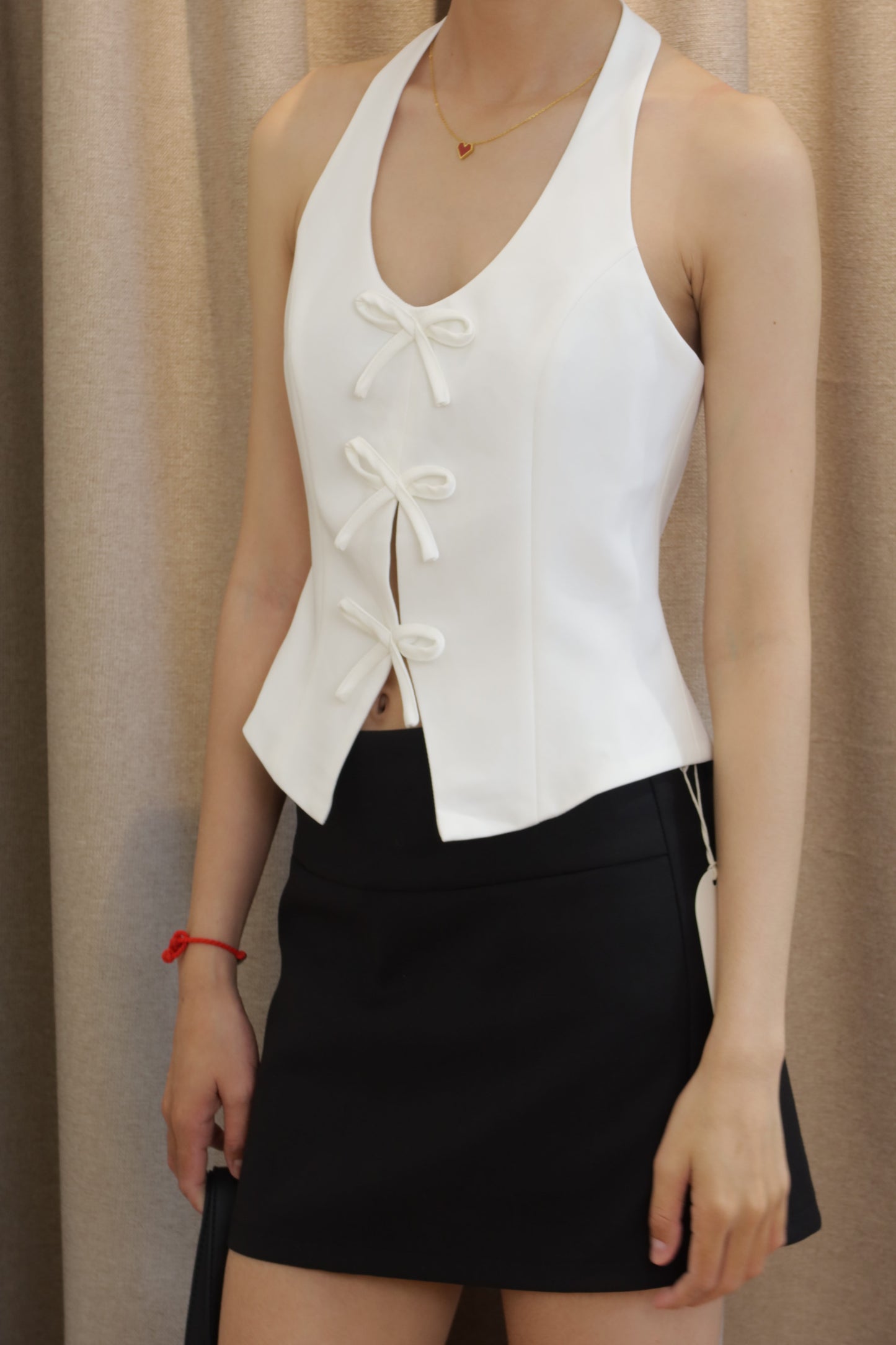 3 Ribbon halter top