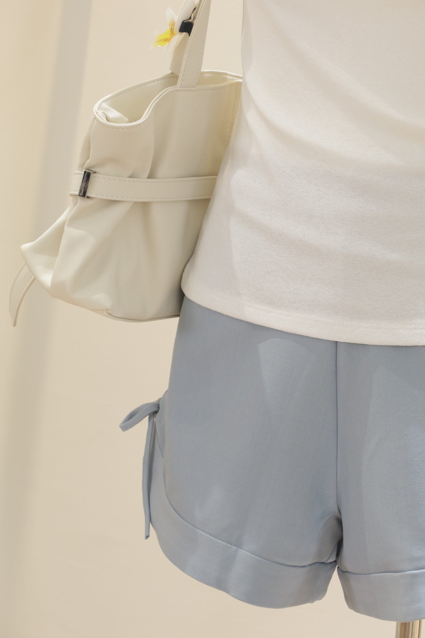 Blue ribbon trouser shorts