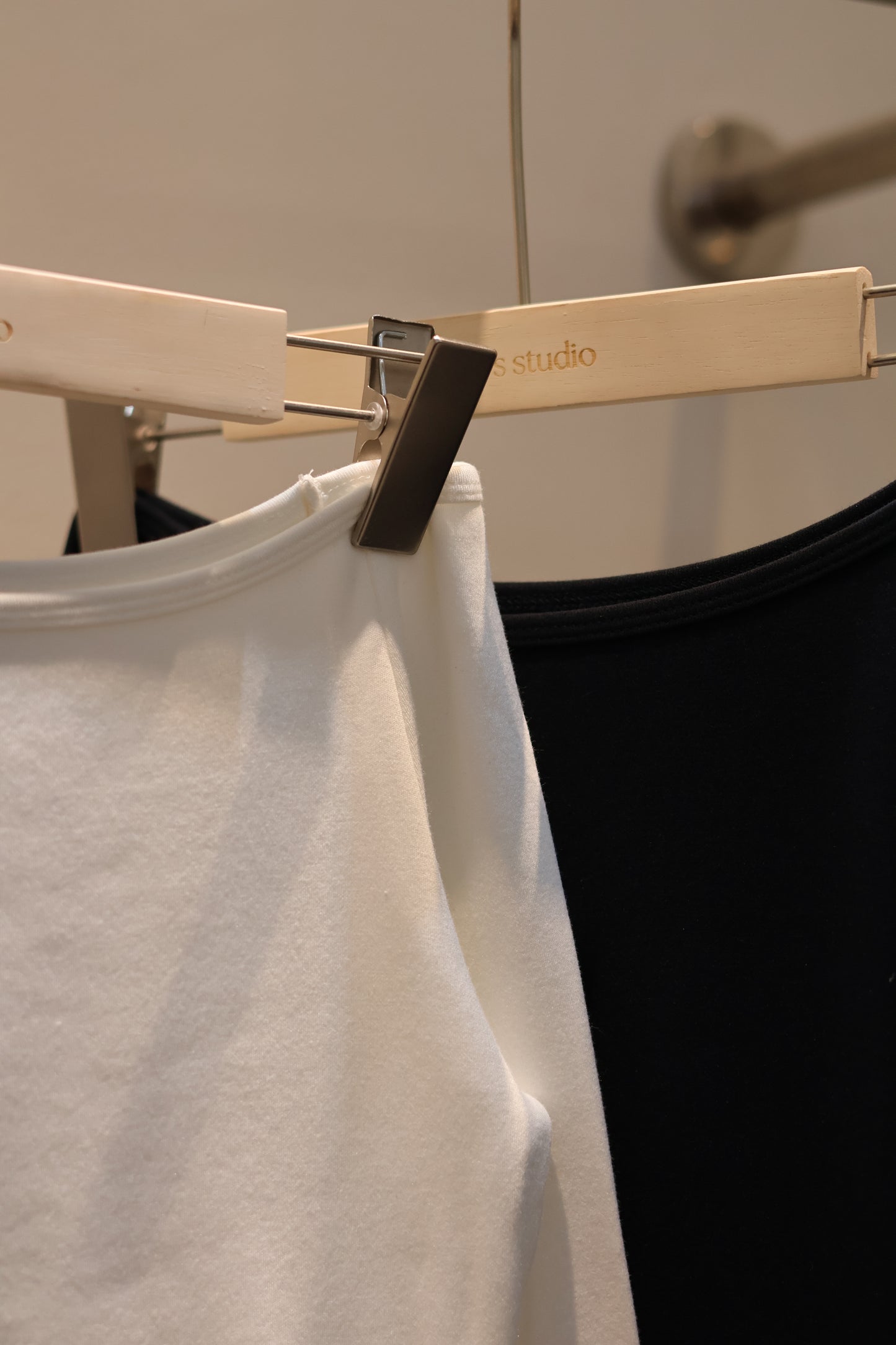 Open neck SOFT long sleeve