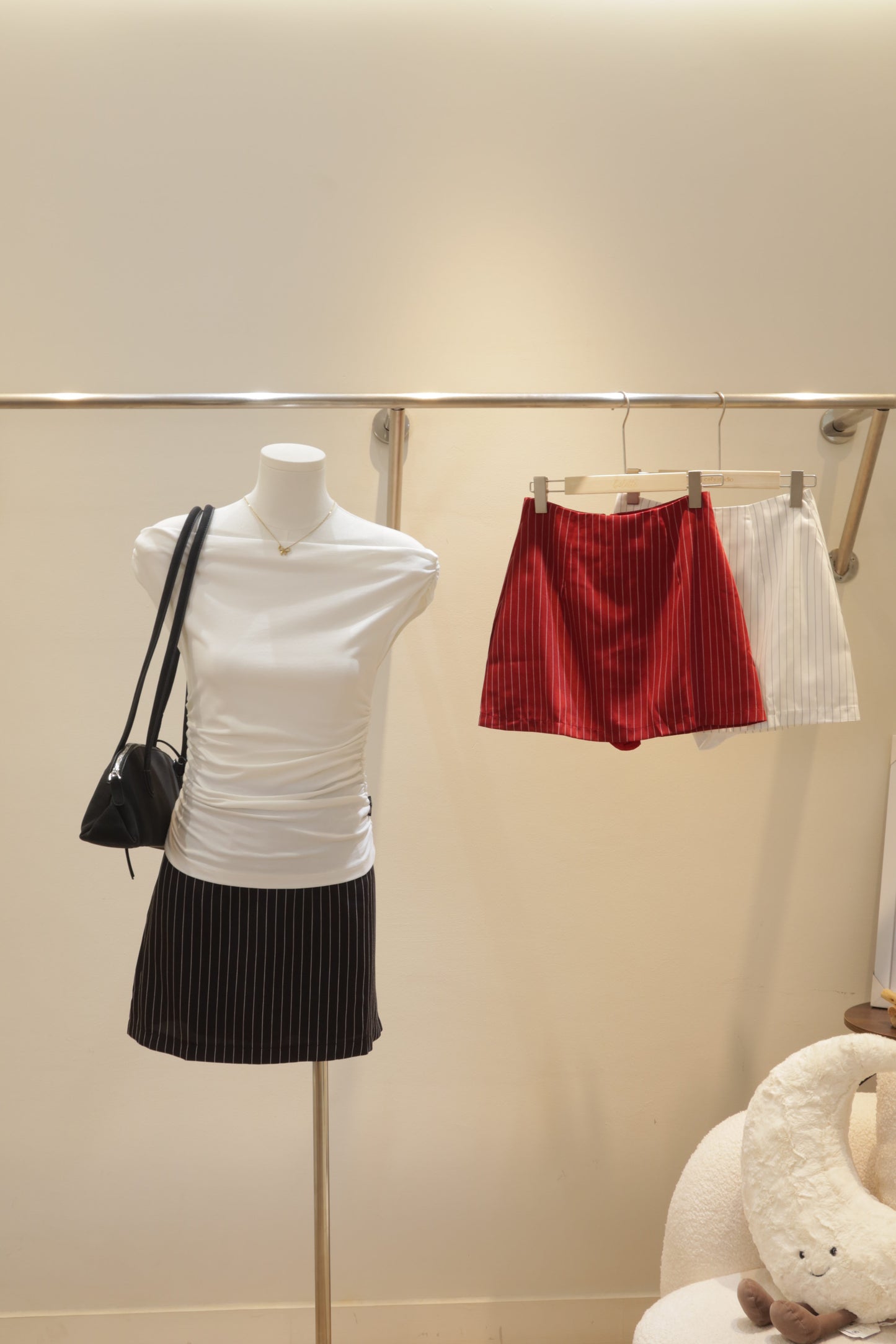 Striped pencil skirt
