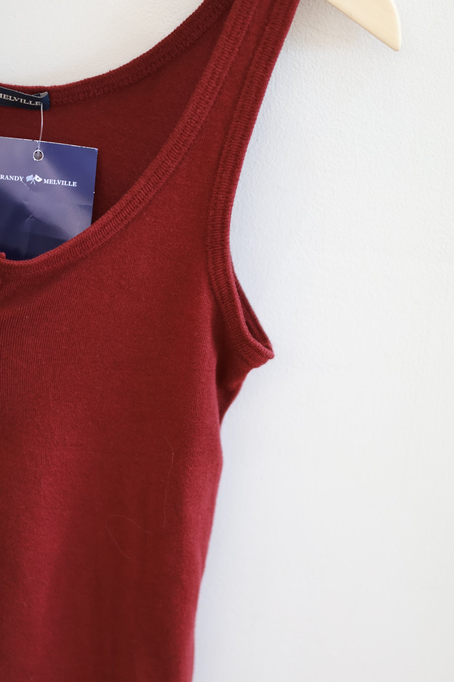 BRANDY MAROON TANK BUTTONS