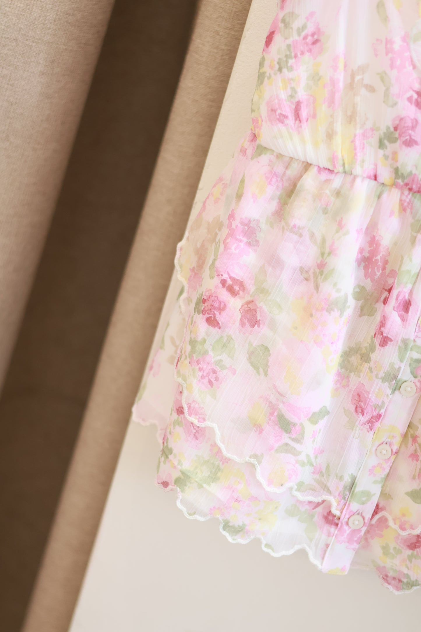 HOLLISTER Easy Chiffon Babydoll Top