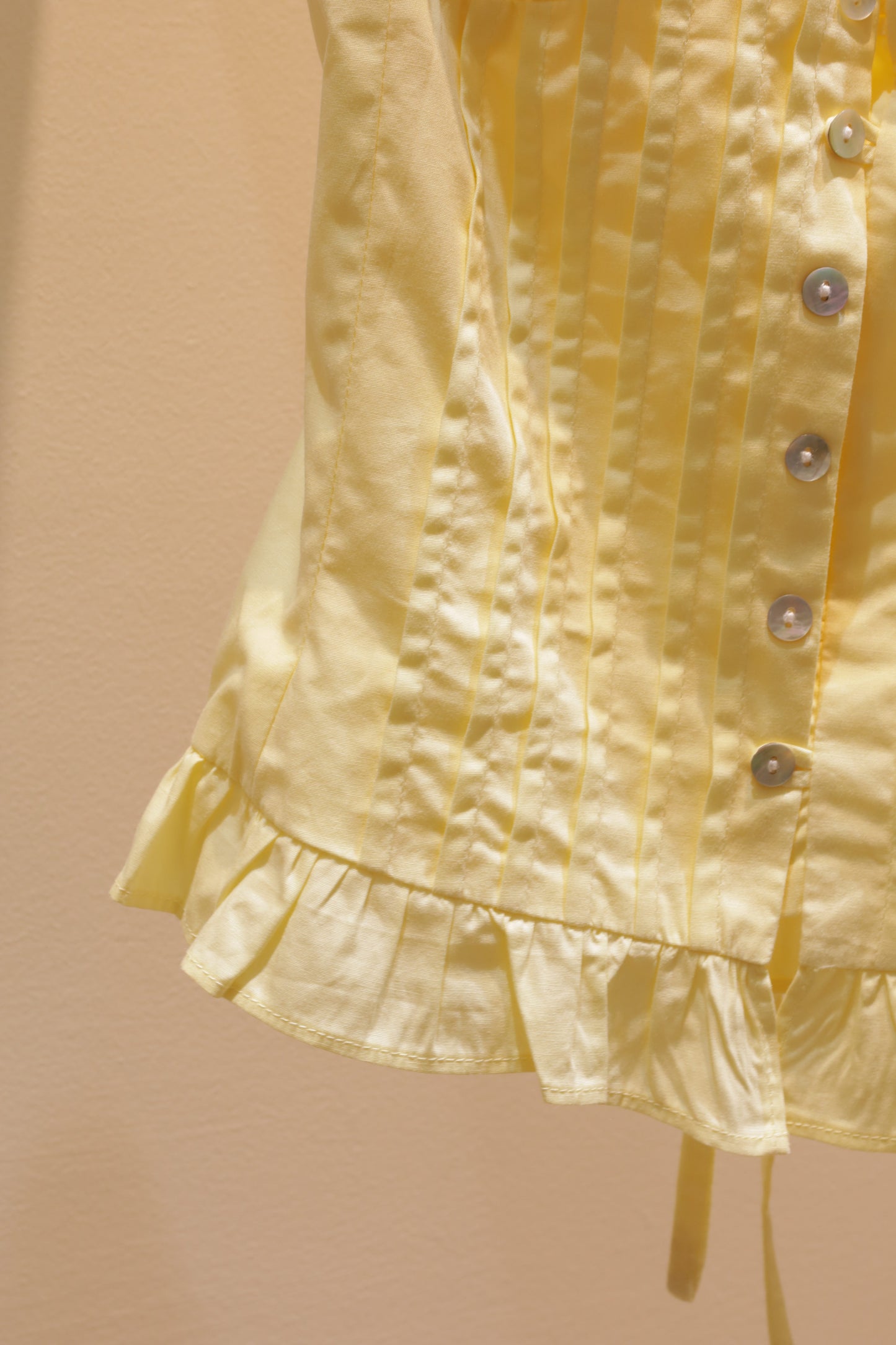 Yellow dottie top