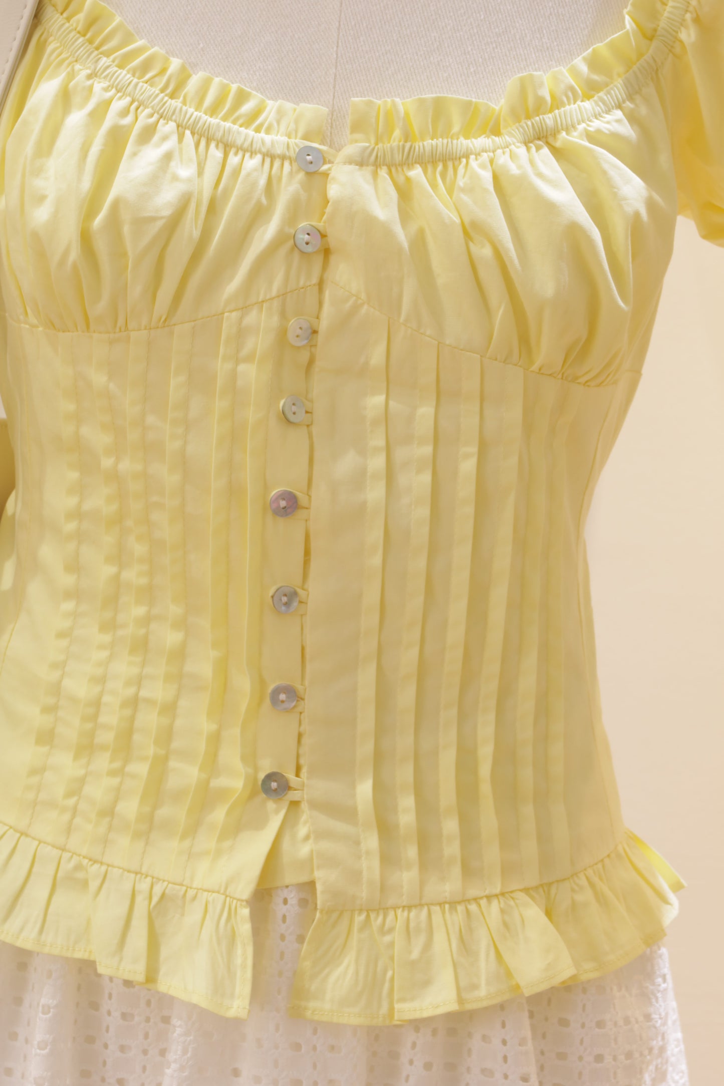 Yellow dottie top