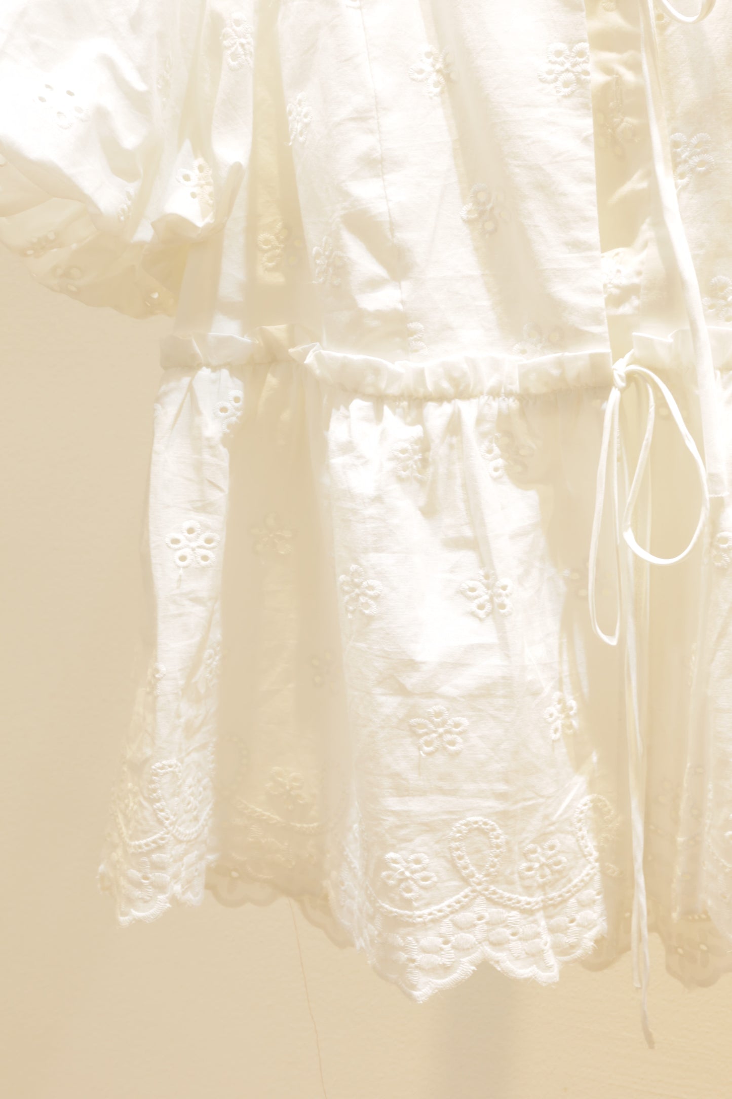 NO puffy sleeves top