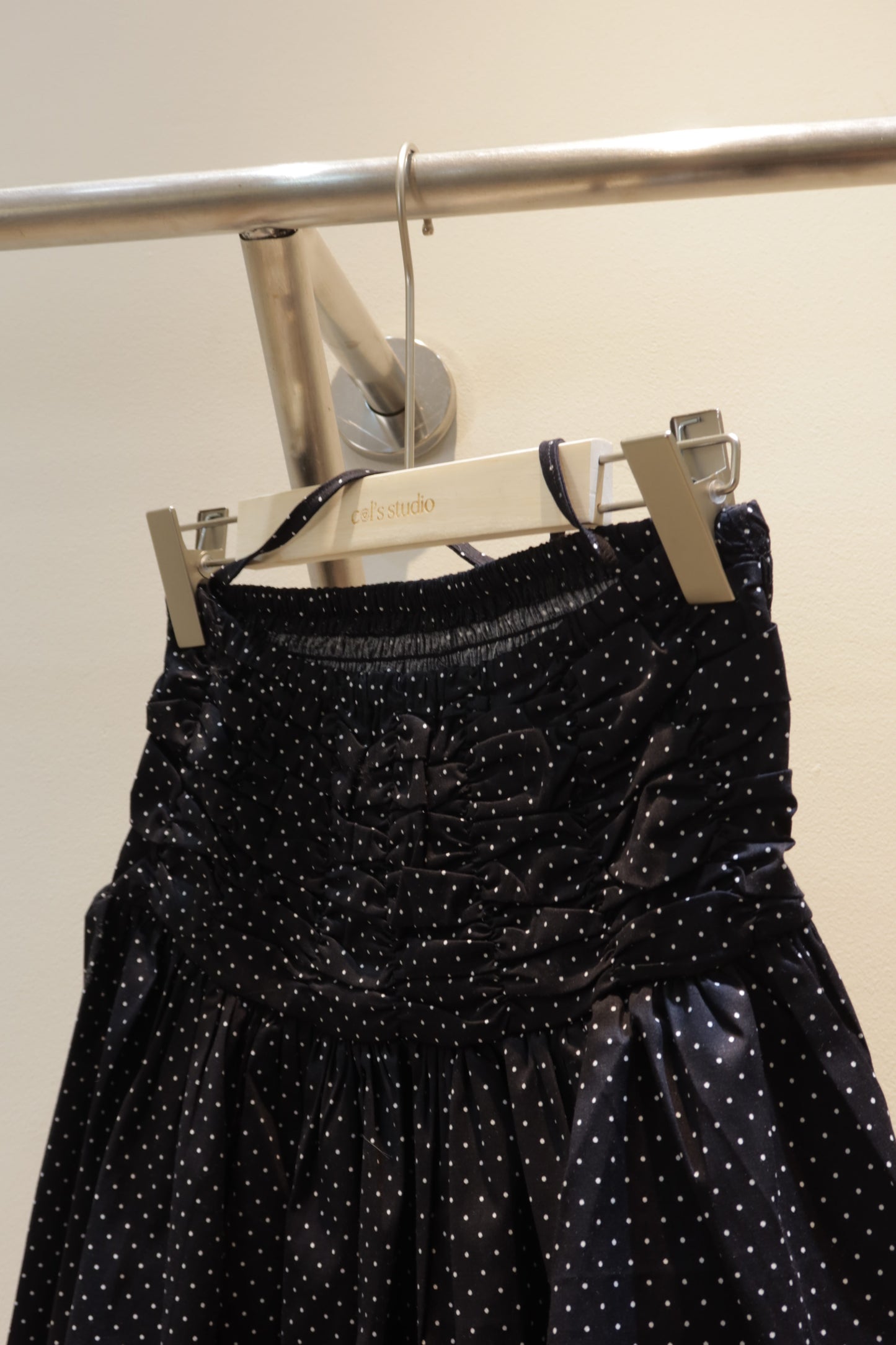Polkadot black linen halter
