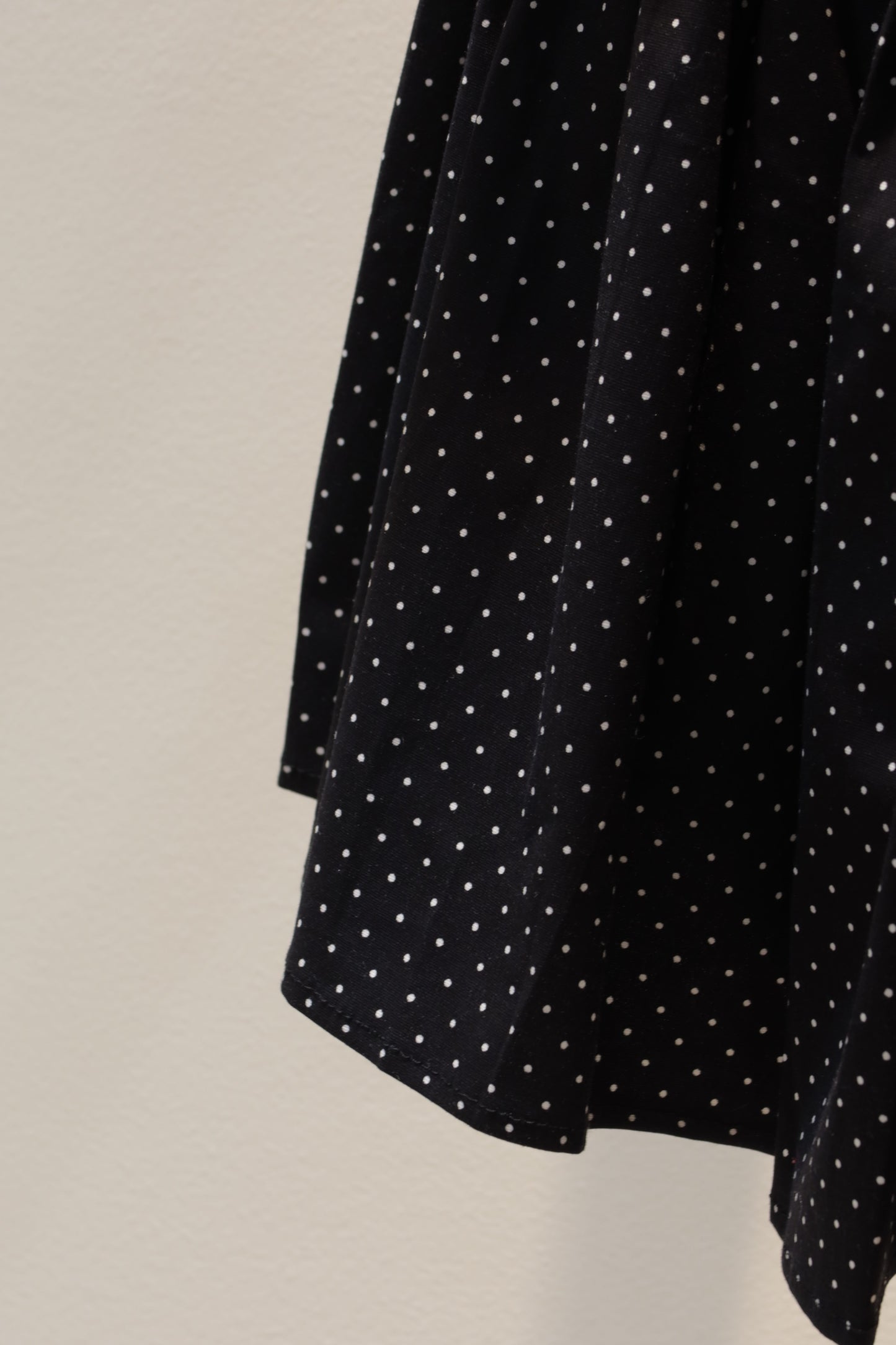 Polkadot black linen halter