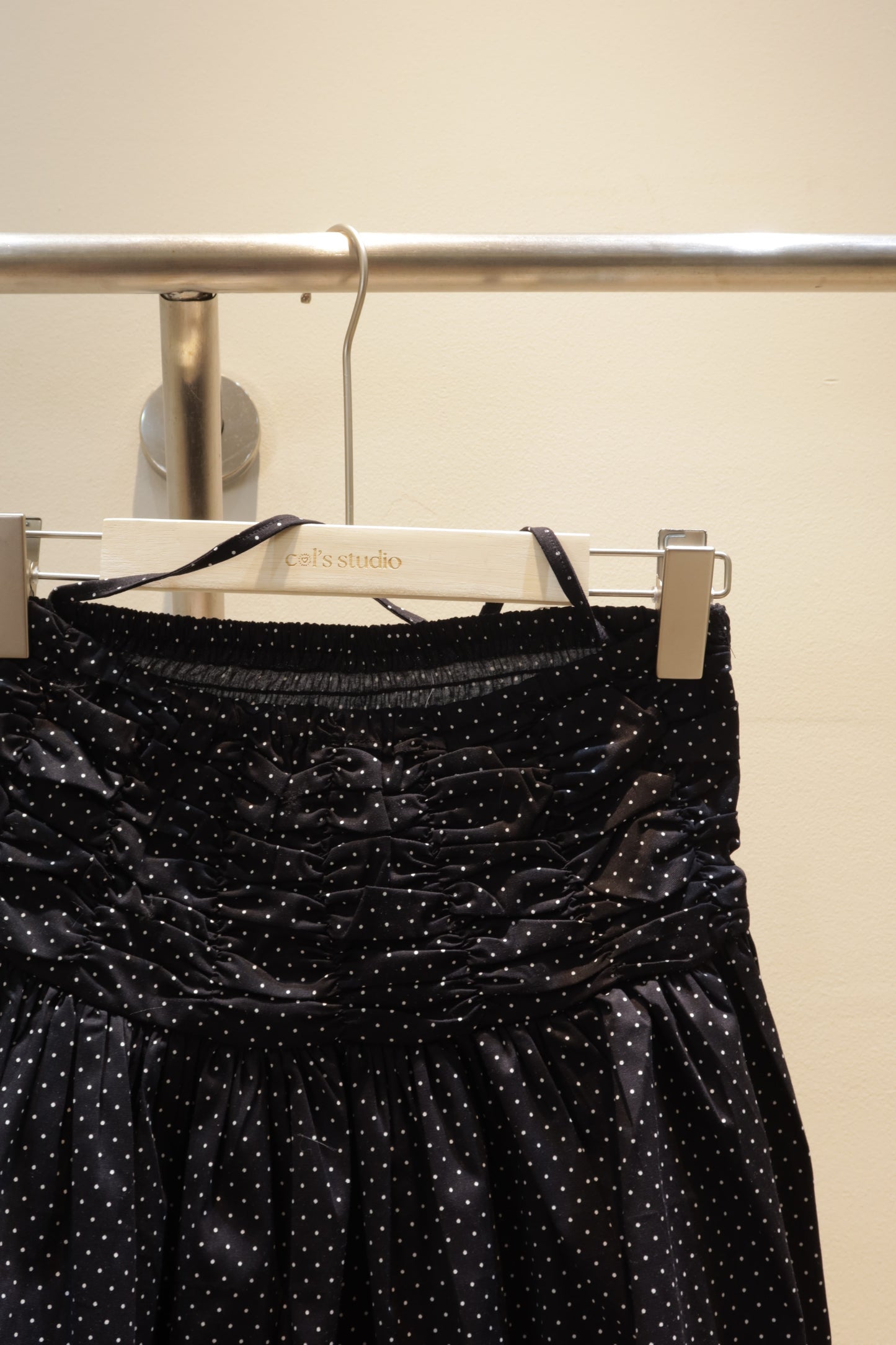 Polkadot black linen halter