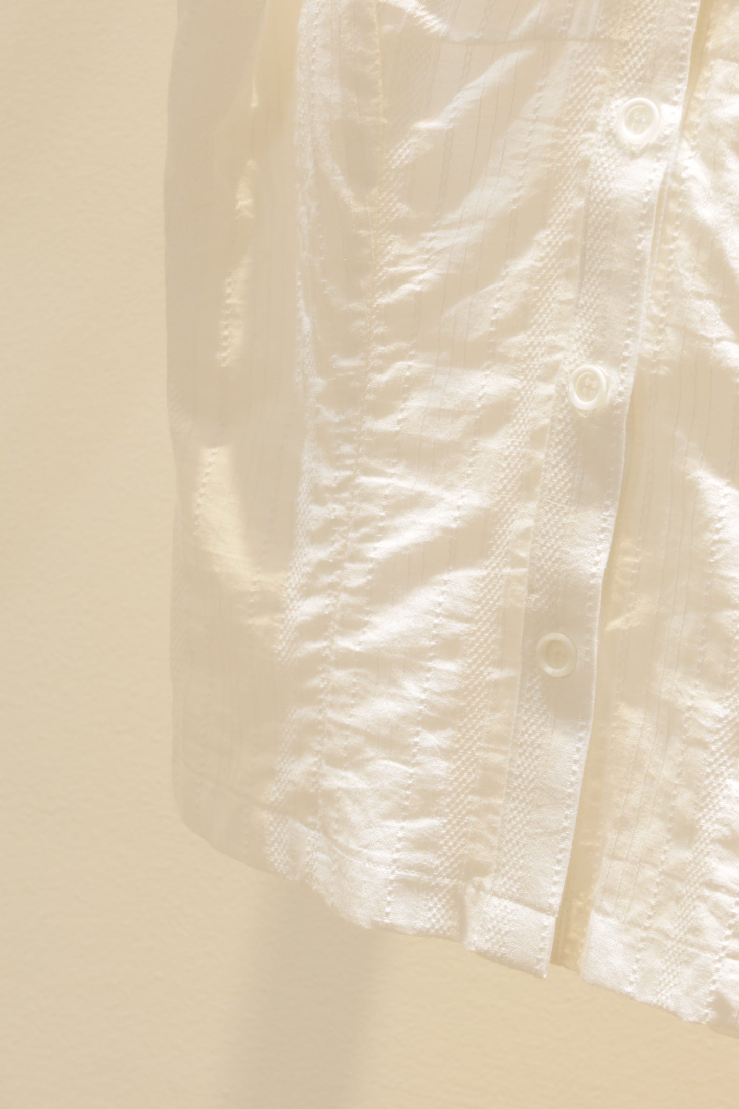NO white blouse