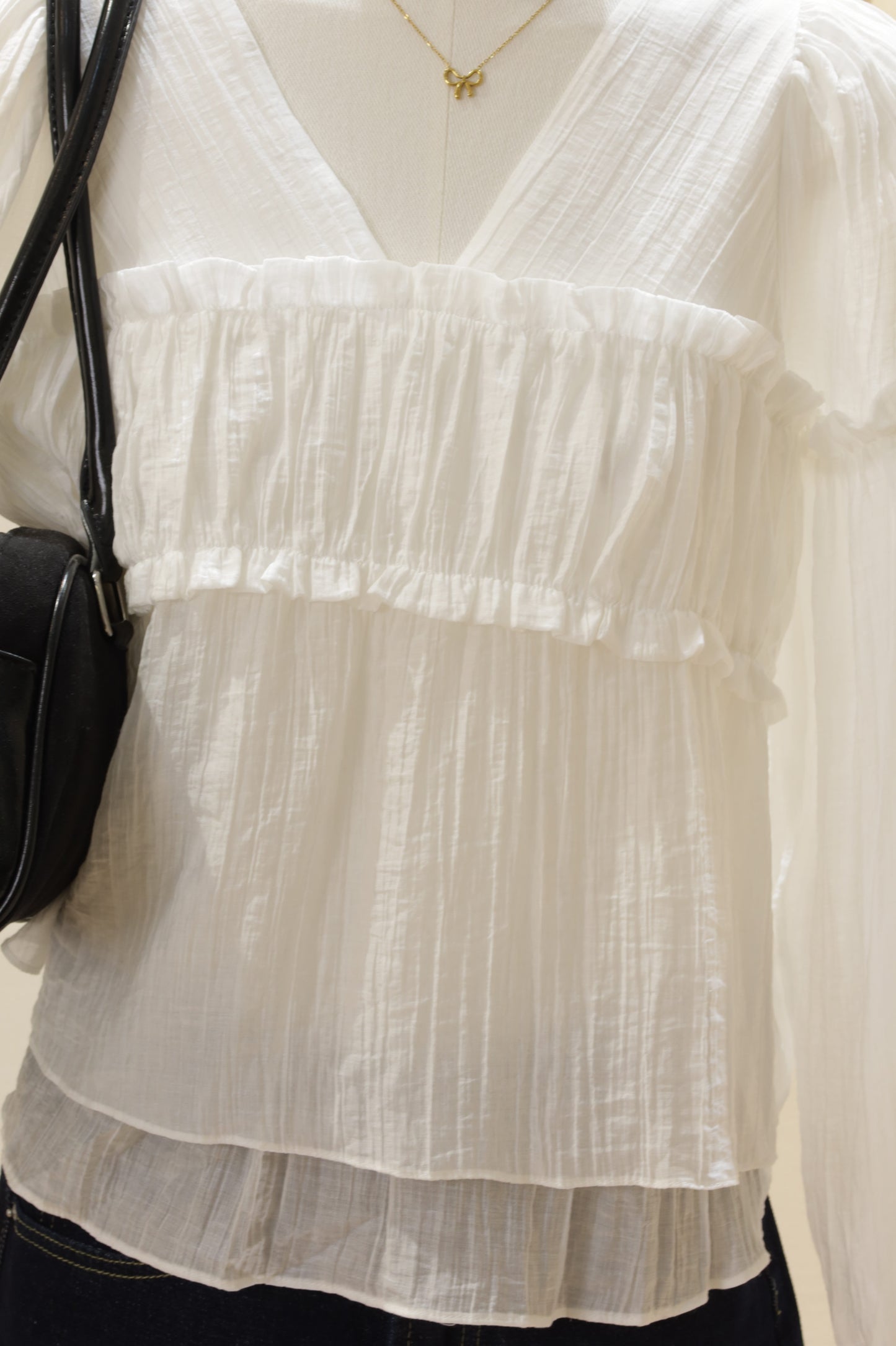 NO white flowy blouse
