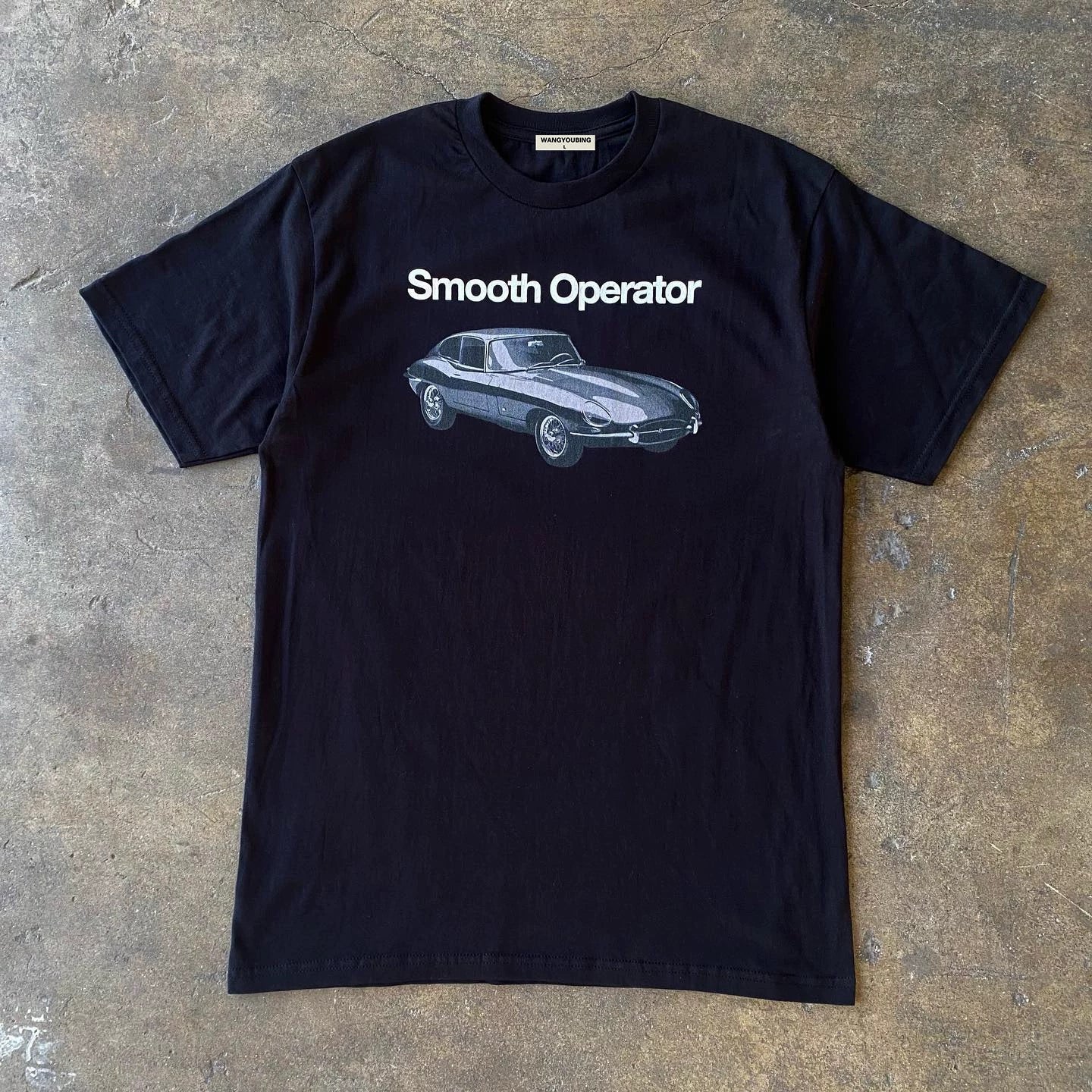 Smooth operator tee