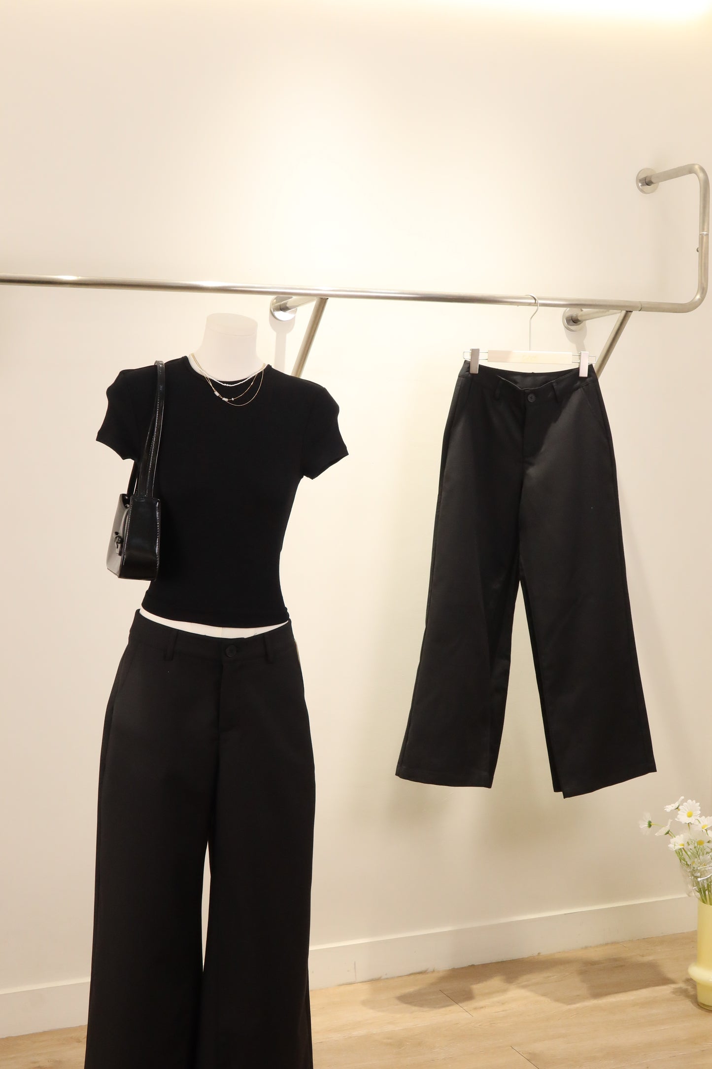 Baggy buttoned trousers