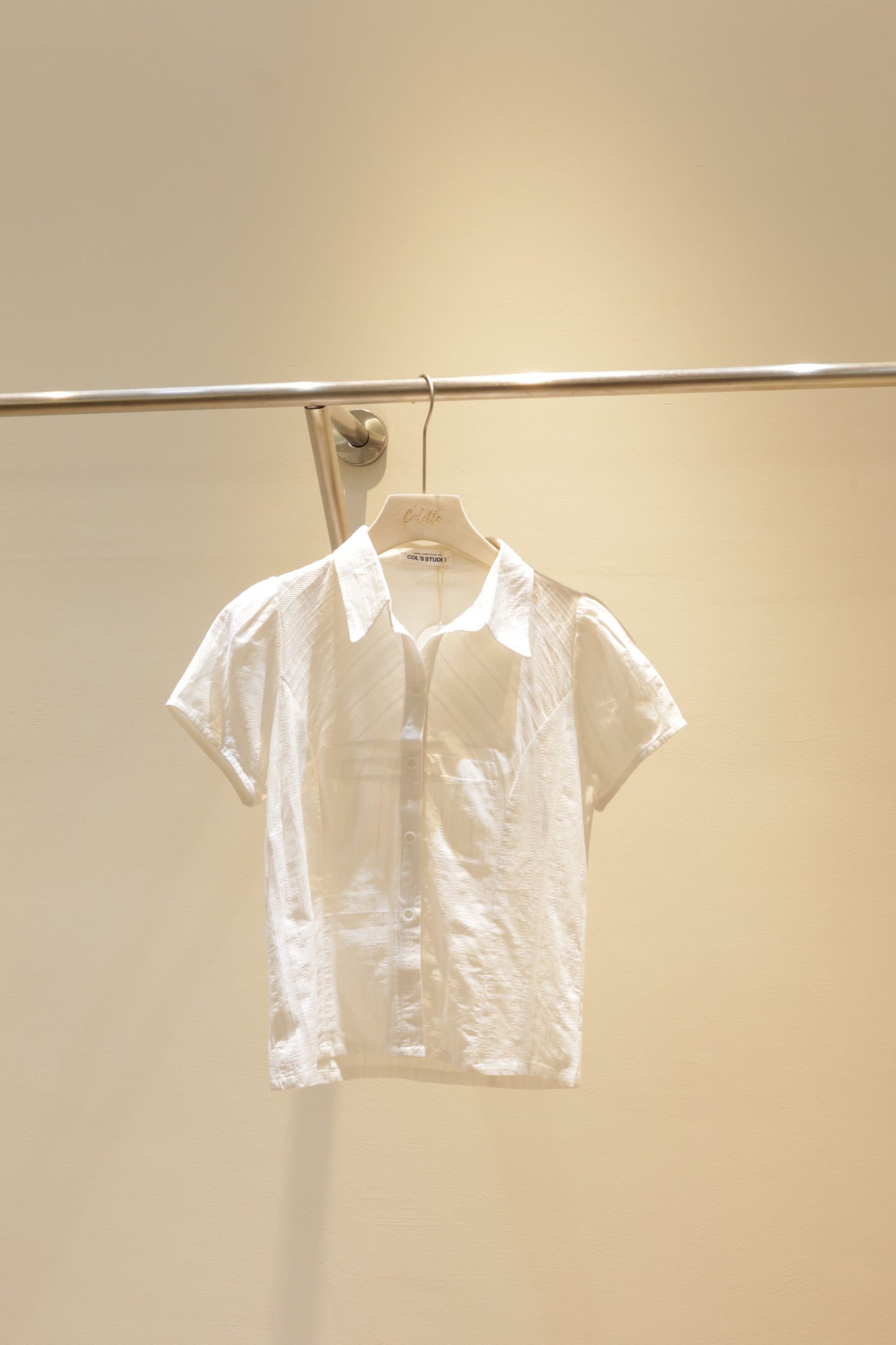 NO white blouse