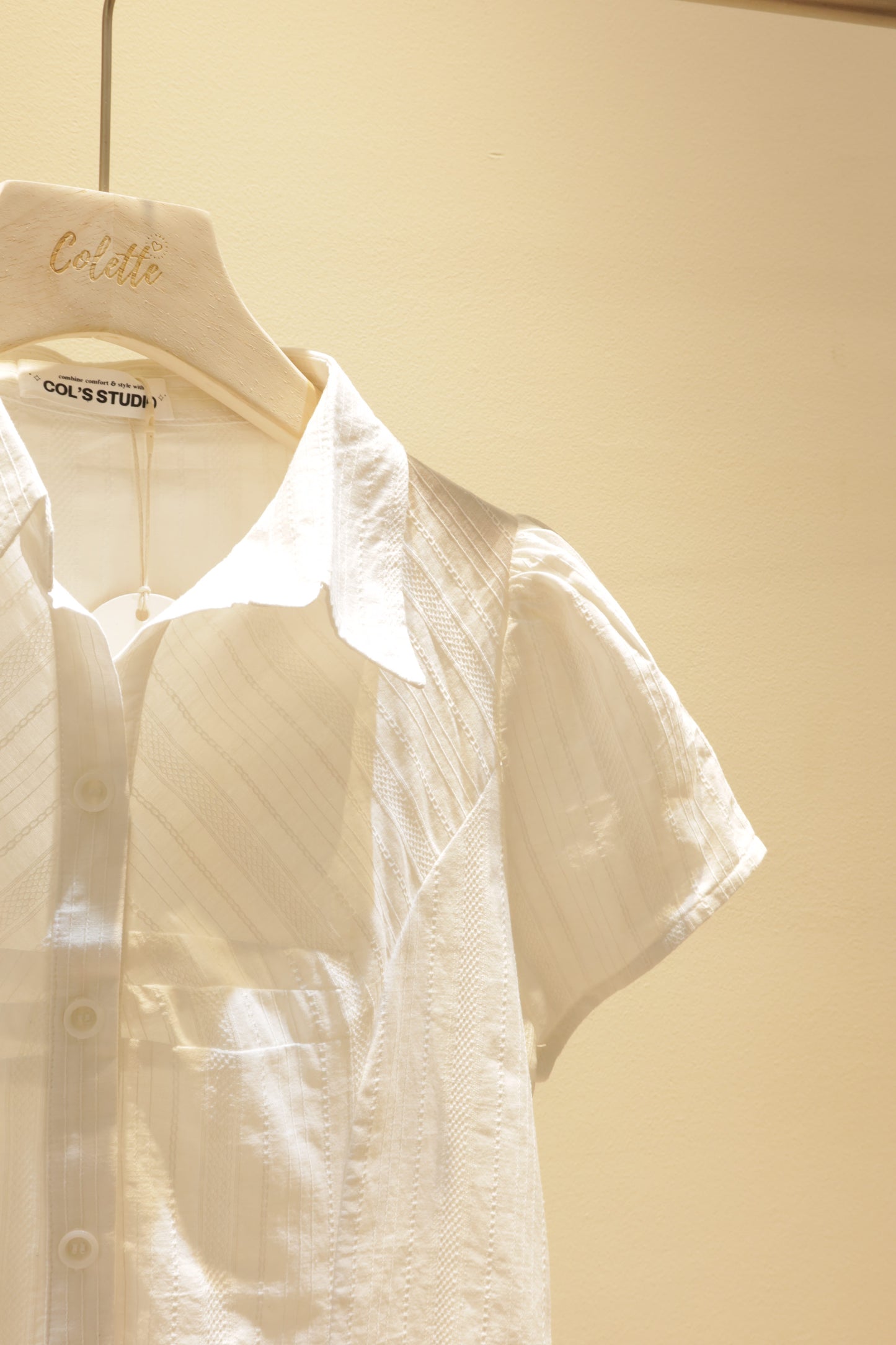 NO white blouse