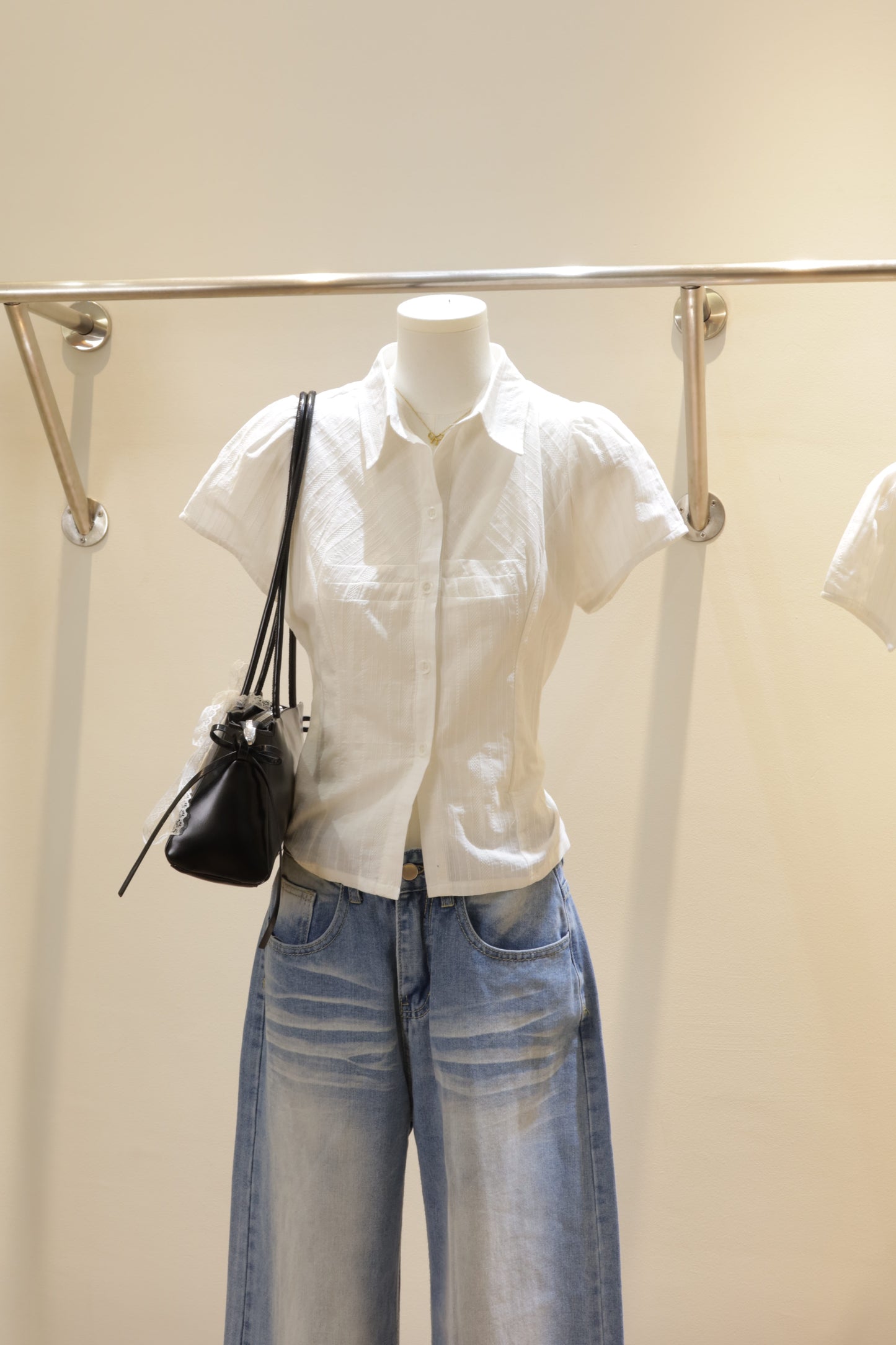 NO white blouse