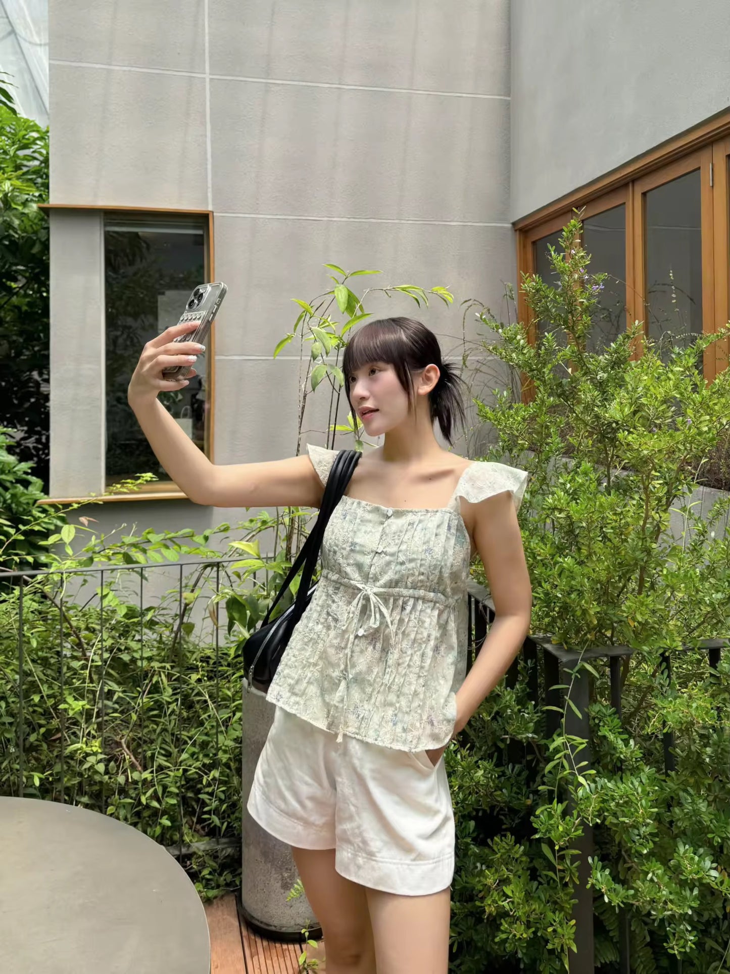 Floral prints flowy top