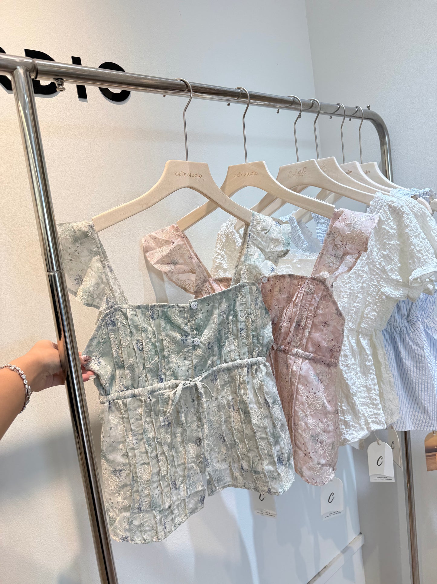 Floral prints flowy top