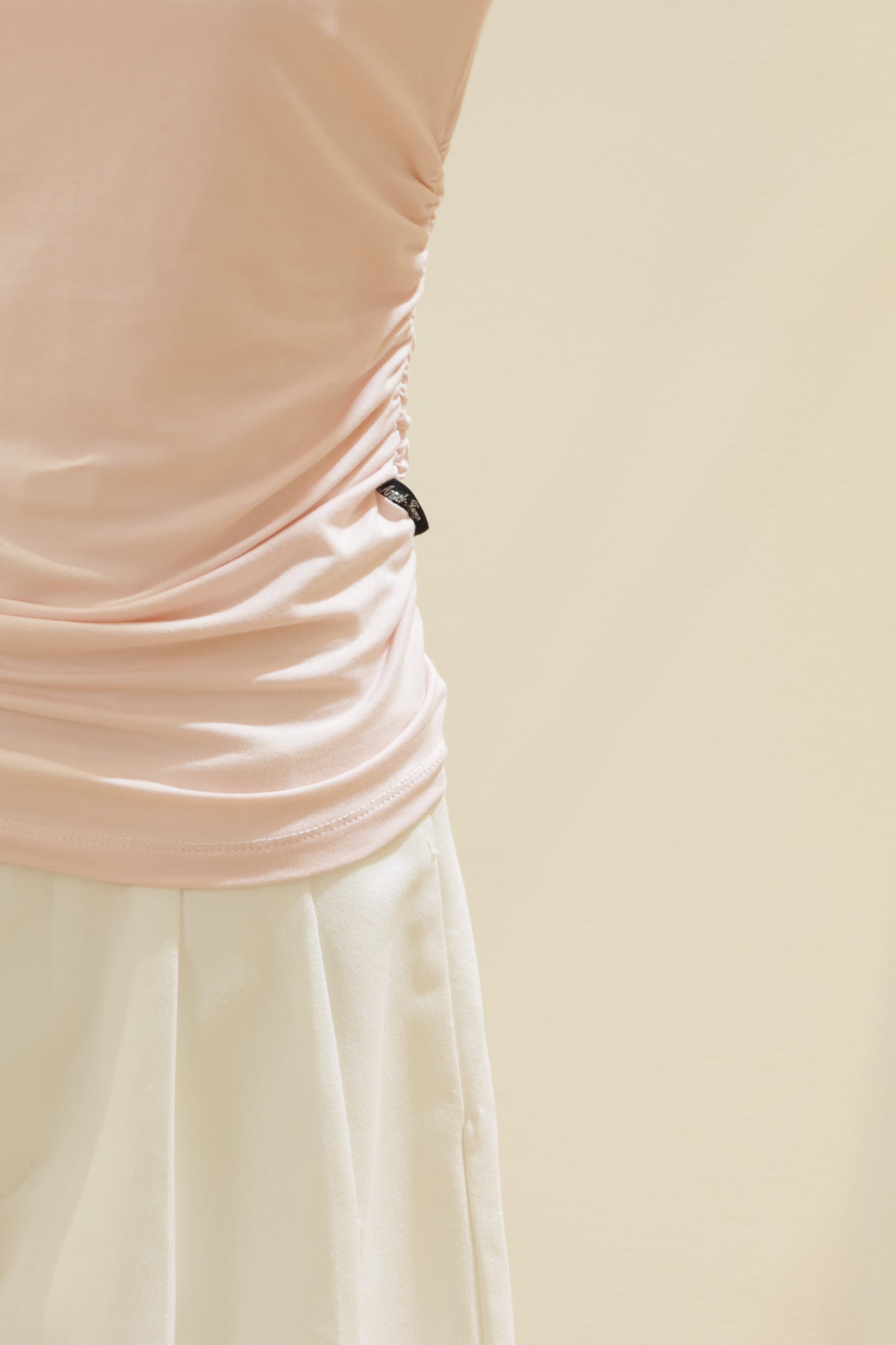 plain waist cinch off shoulder top