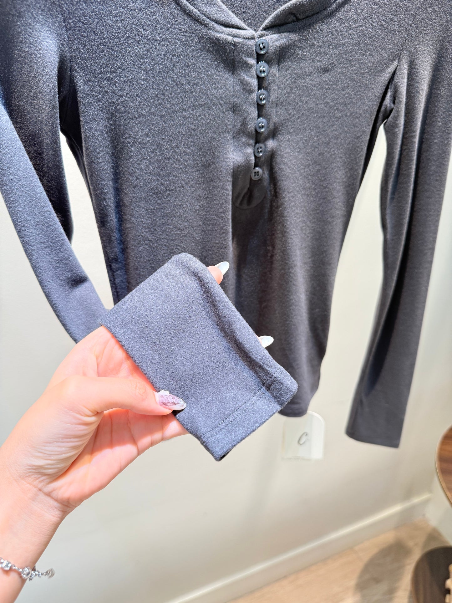 Dark gray buttons long sleeve