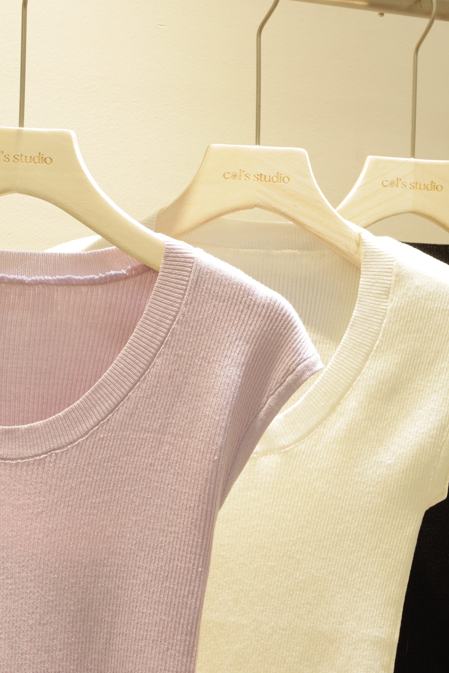 Knitted U neck top