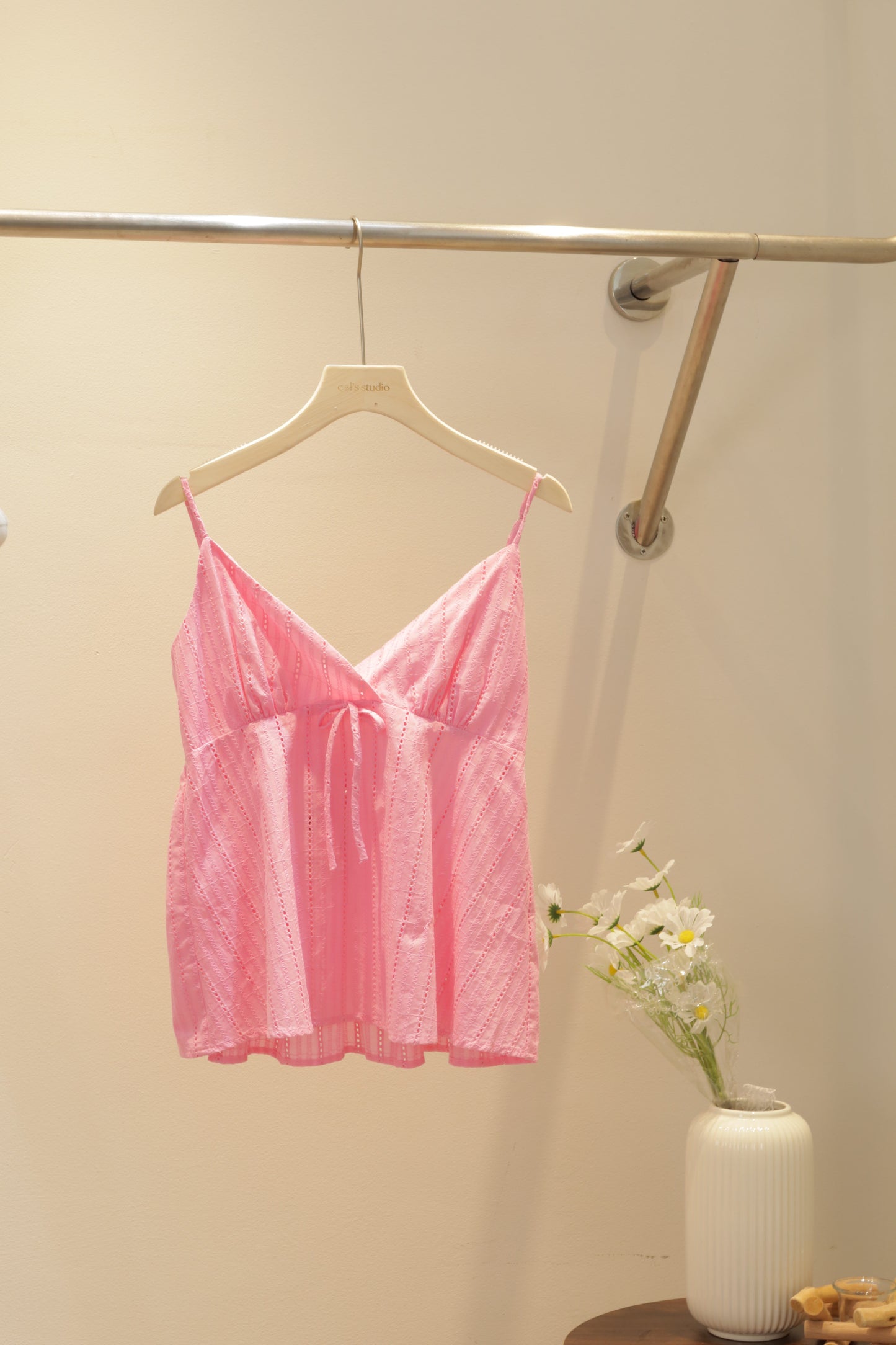 pink v cut flowy top