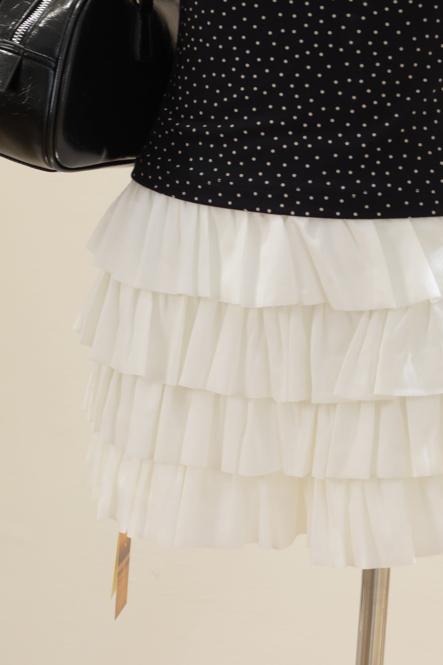 Ruffled mini skirt
