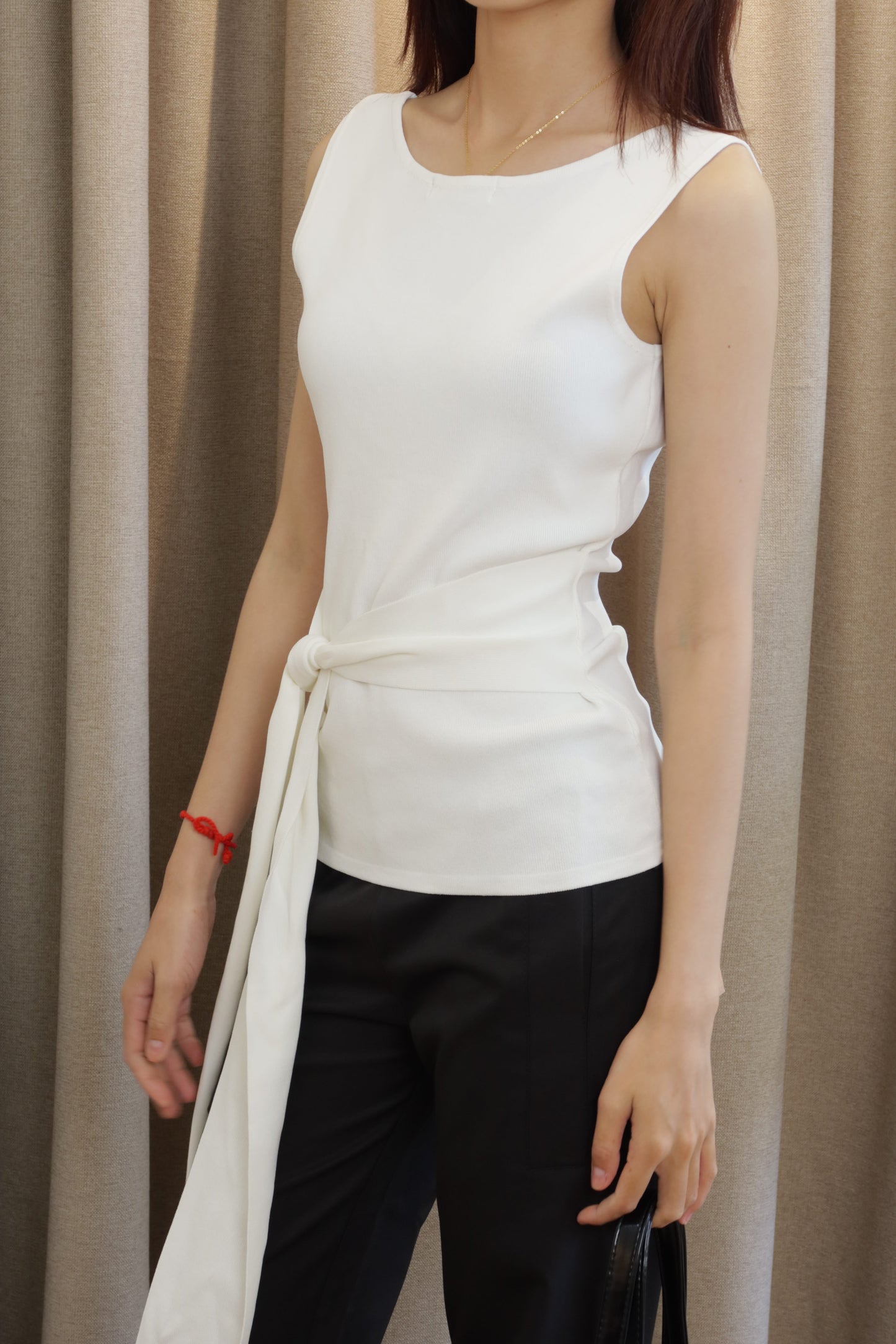 2in1 sleeveless top
