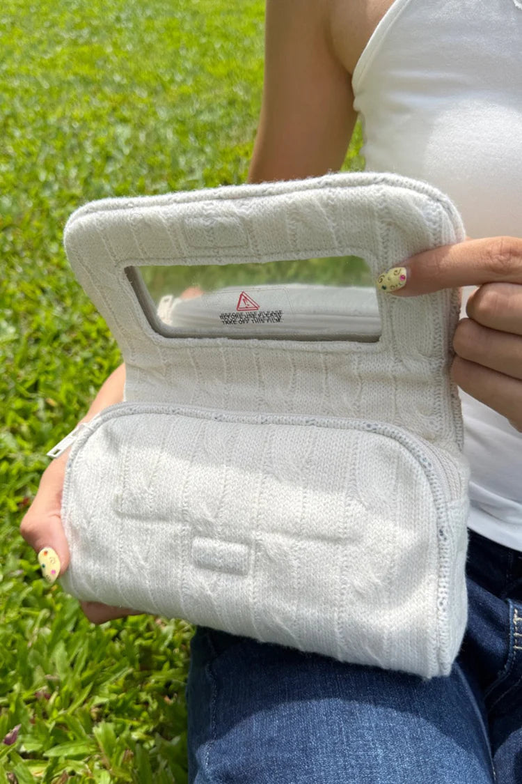 BRANDY Makeup Bag- knitted
