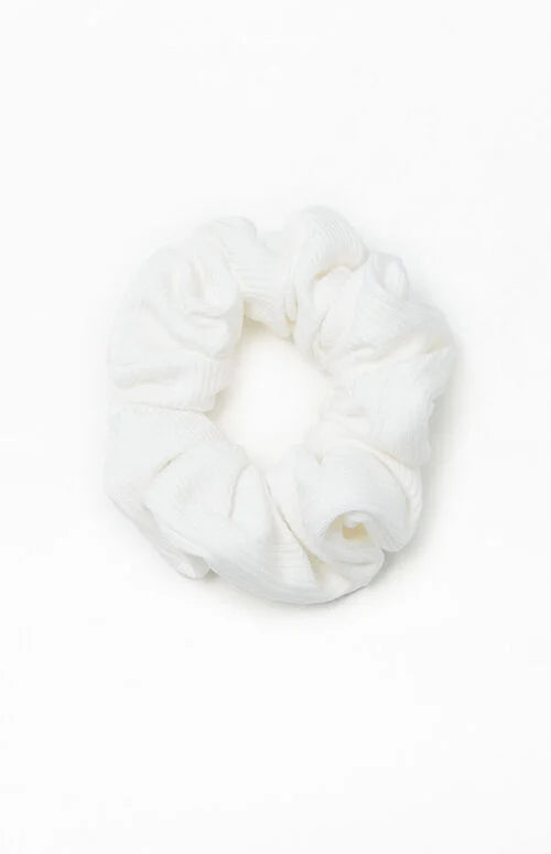 BRANDY RIBBED SCRUNCHIE- WHITE
