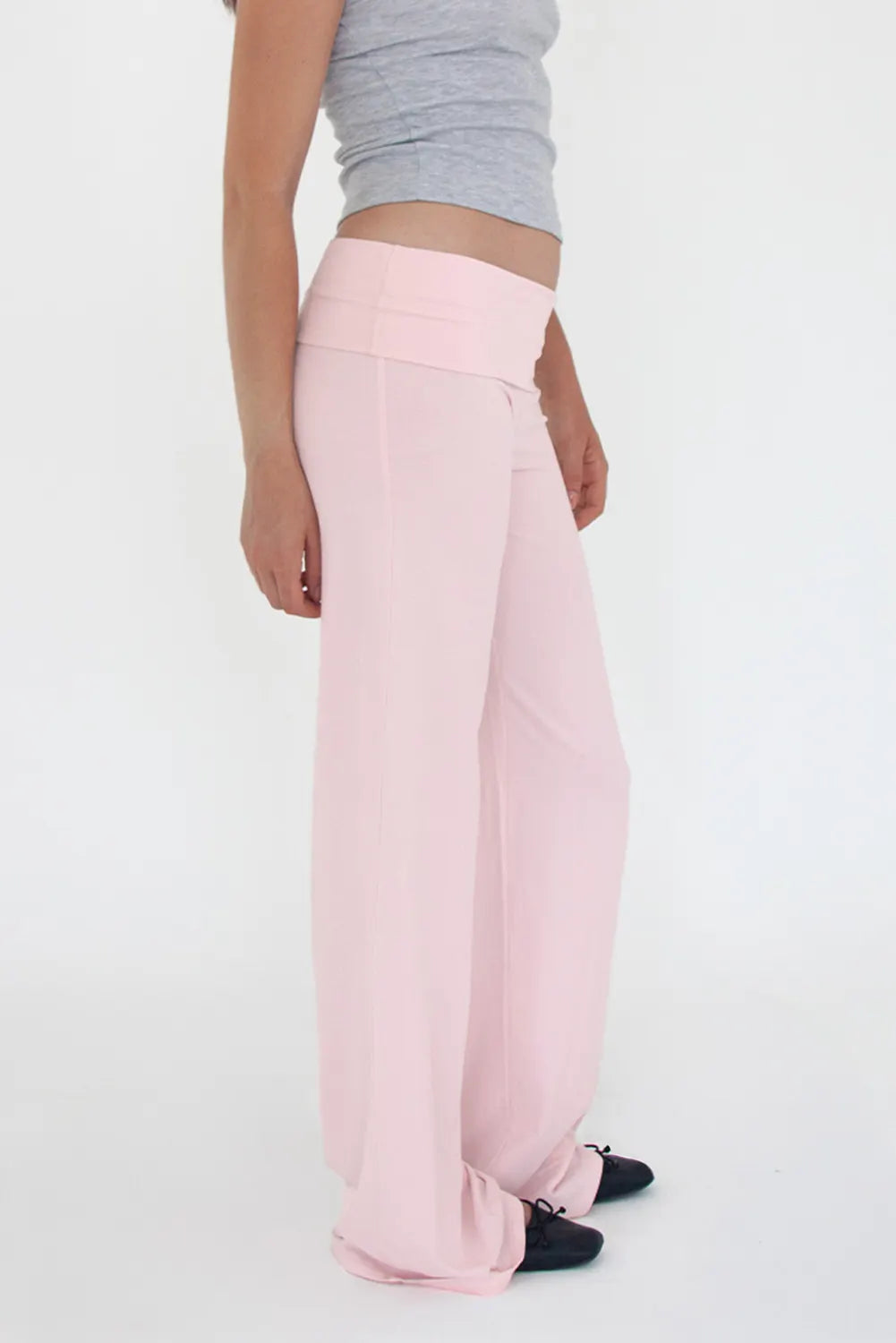 SUBDUED PINK WINGS Low Waist Pants