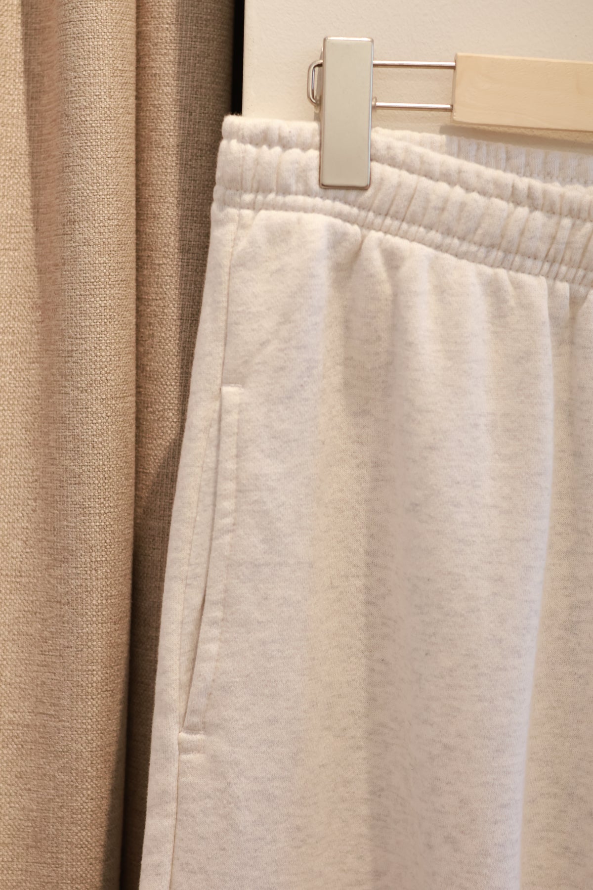 BRANDY Anastasia Sweatpants - Light Gray