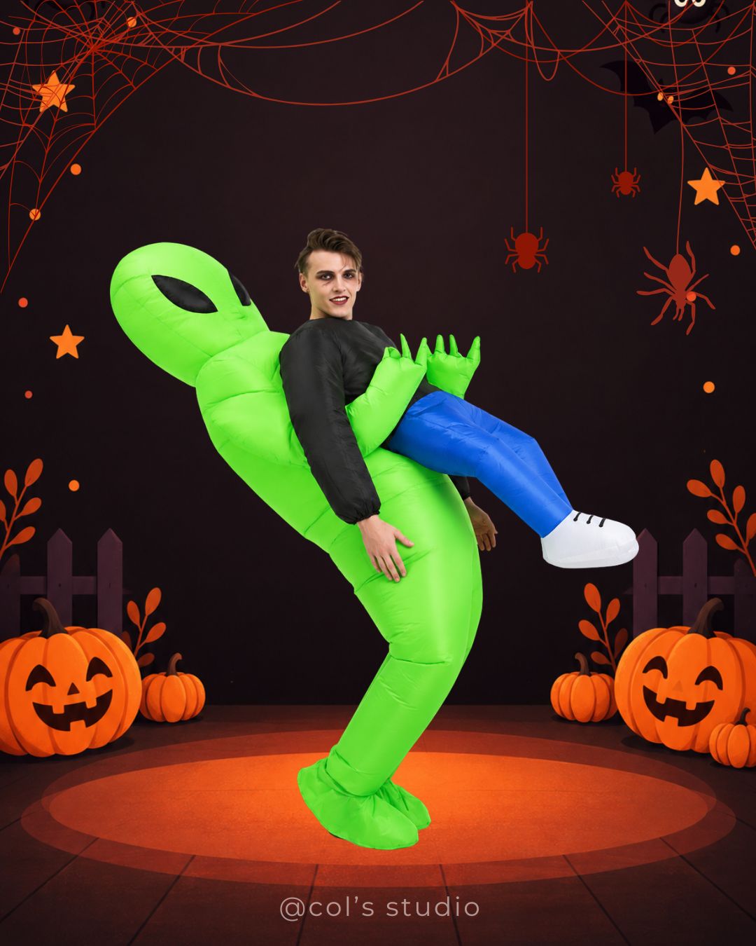 Green Alien Carry Costume