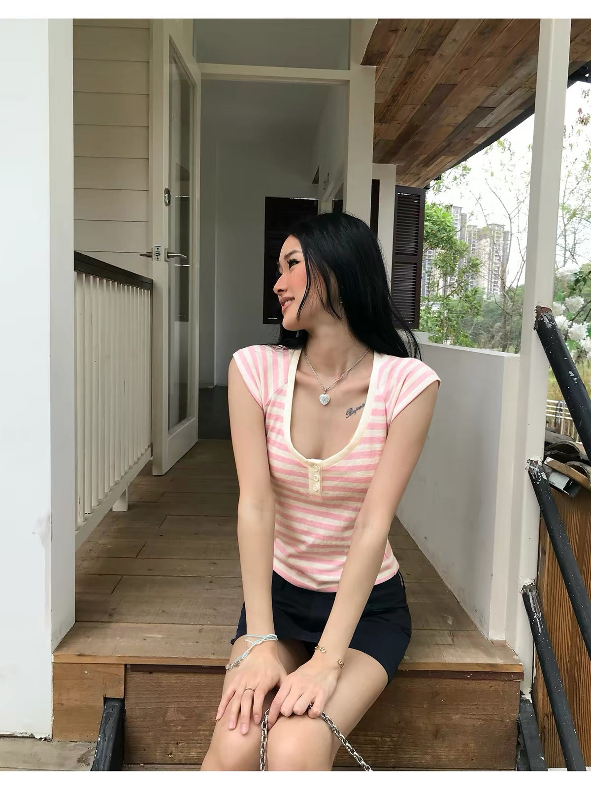 AUD V-Neck Striped Short Sleeve Top - Pink