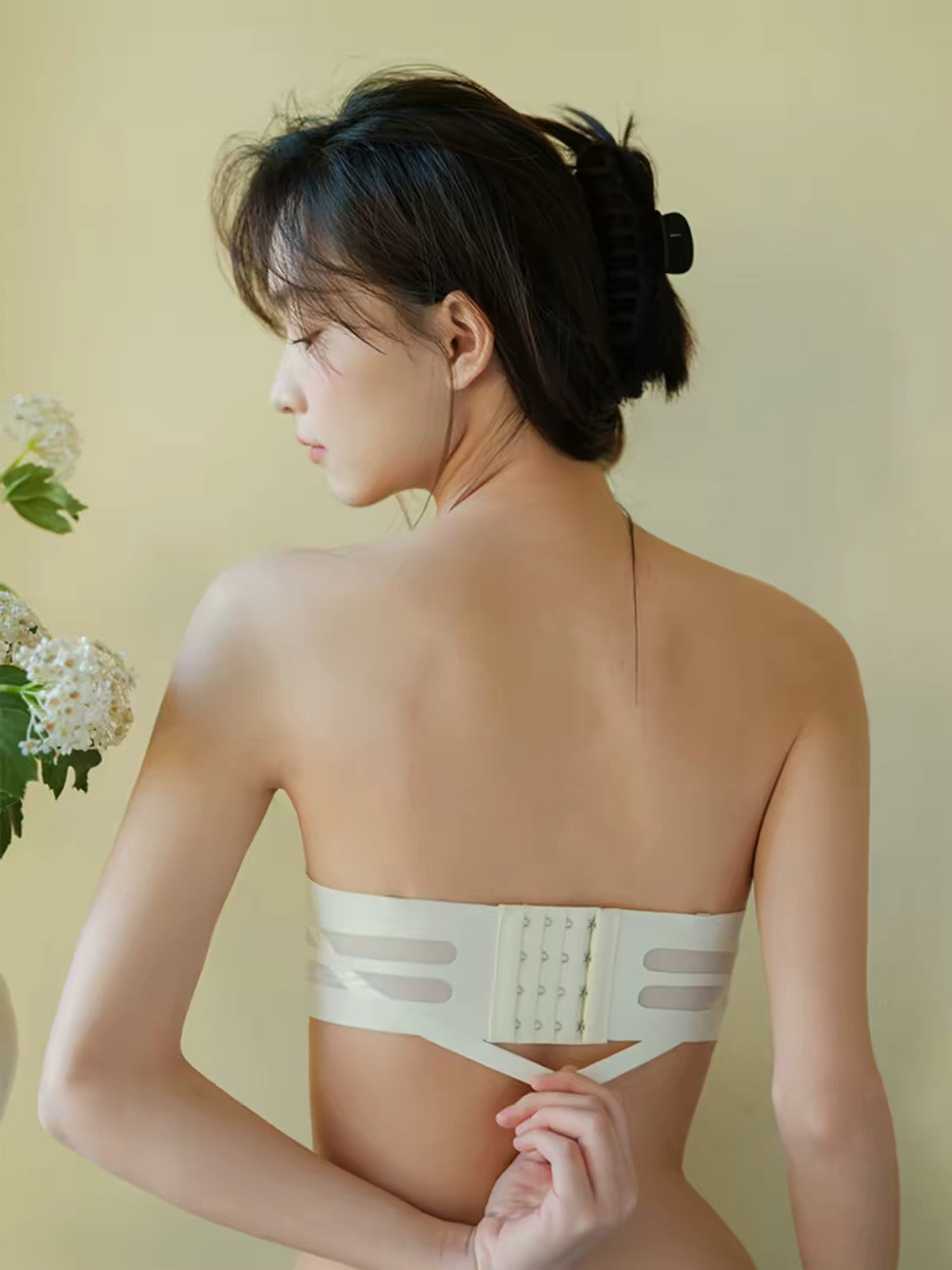 Strapless Anti-Slip Bandeau Bra