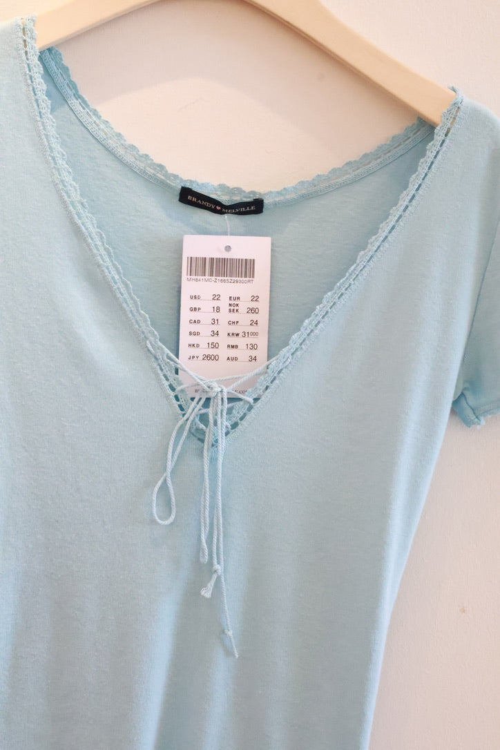 BRANDY Tania V-Neck Lace Top  -SHORT -SKY BLUE