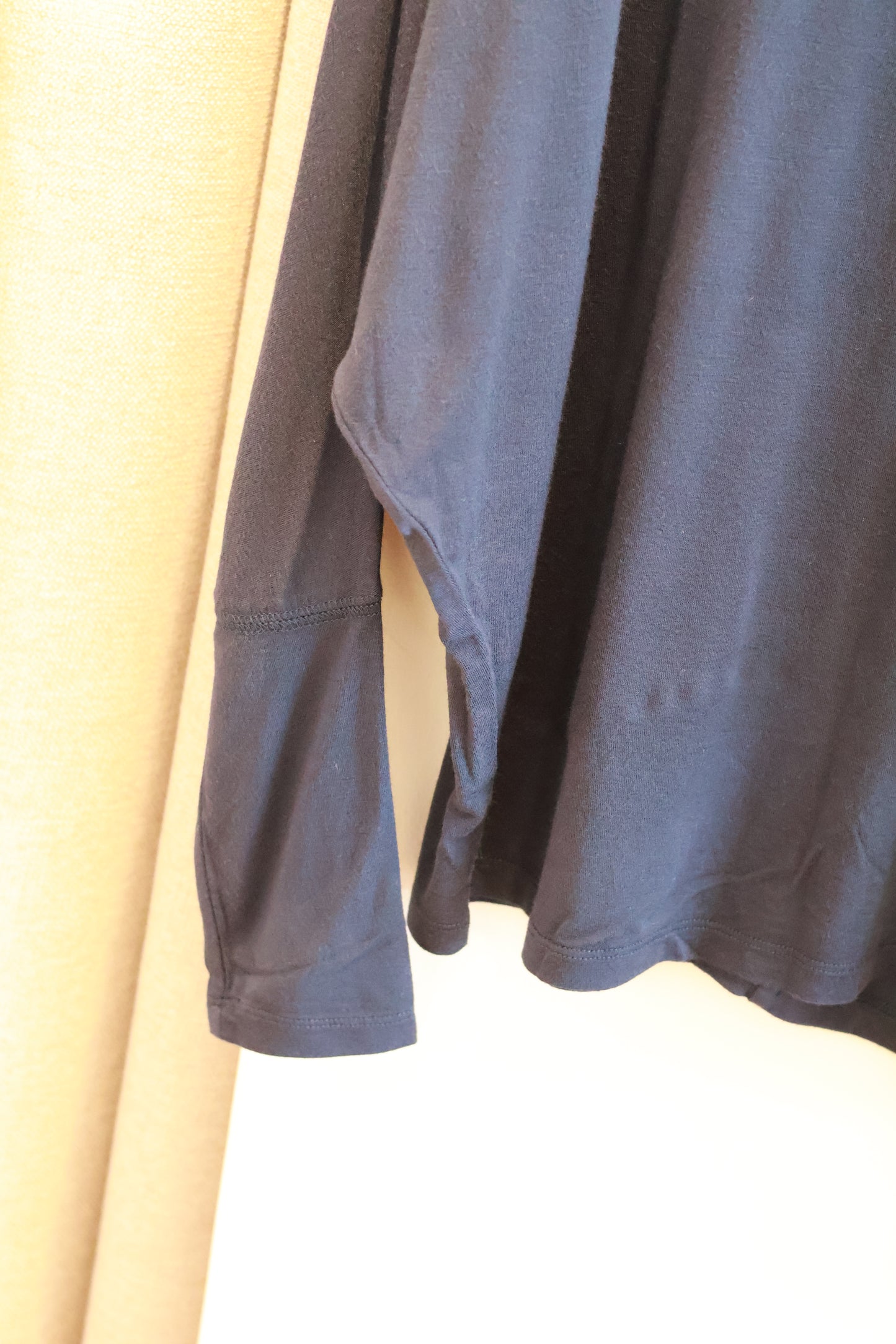 BRANDY Aina Top  -NAVY