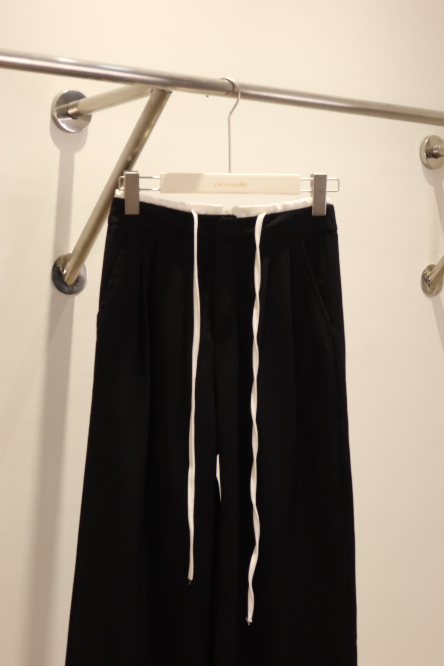 White accent trousers