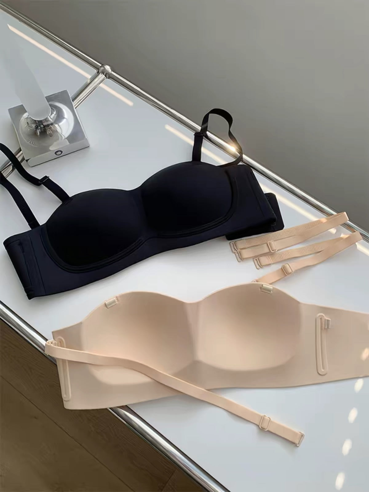 Simple Smooth Seamless Thin Bra