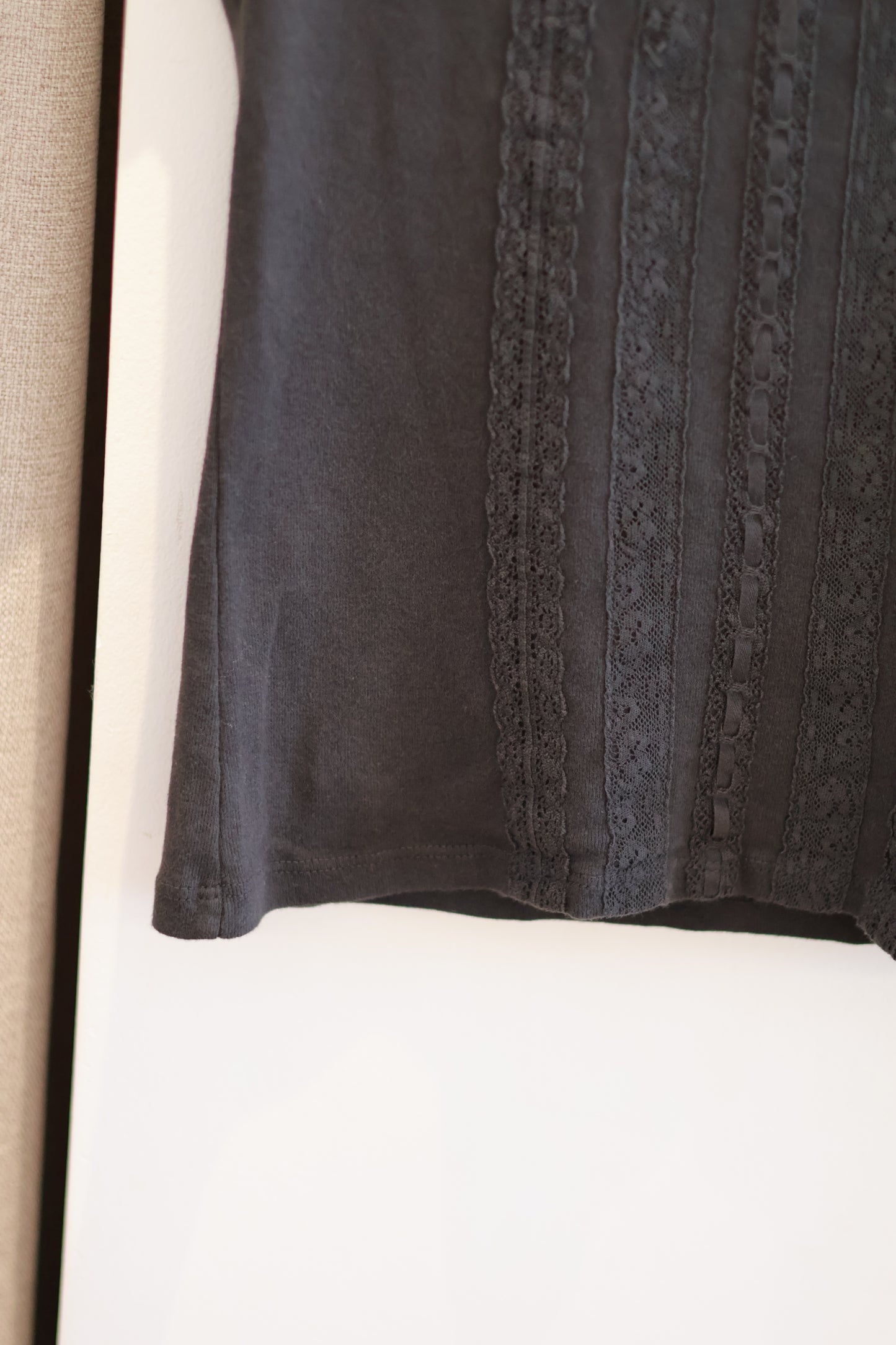 BRANDY Starla Scalloped Top - Black