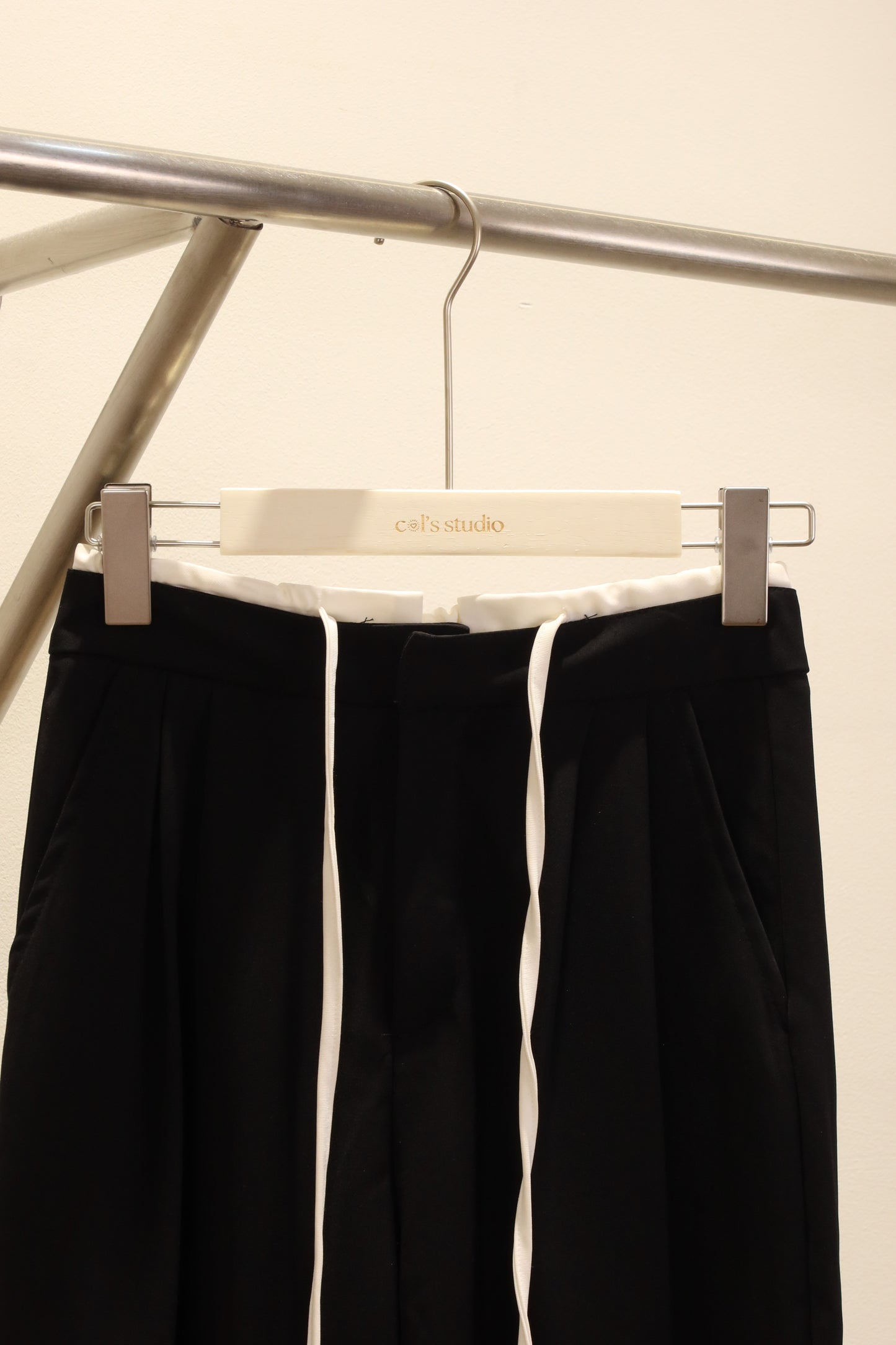White accent trousers