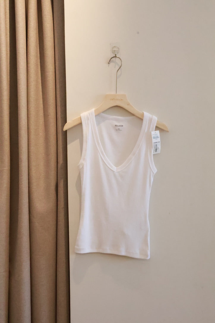 HOLLISTER Basic V-Neck Tank -WHITE