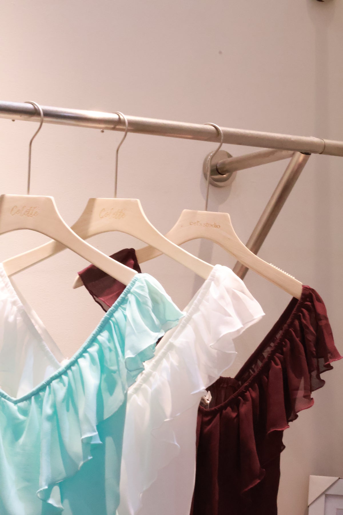 STUDIO RUE FRILL TOP